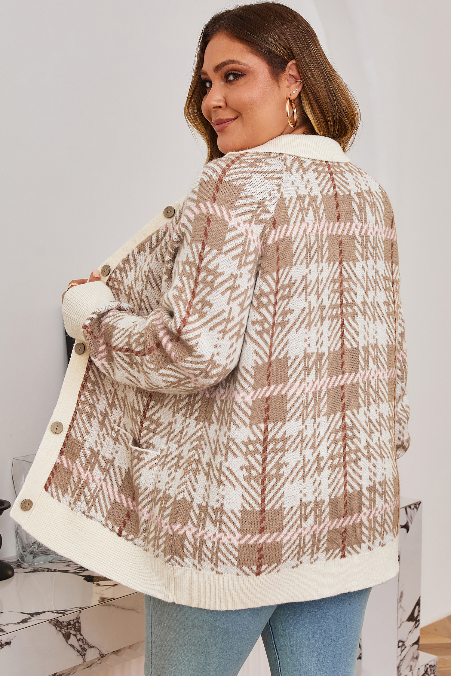 Khaki Vintage Pattern Ribbed Trim Button Front Plus Size Cardigan Sweater