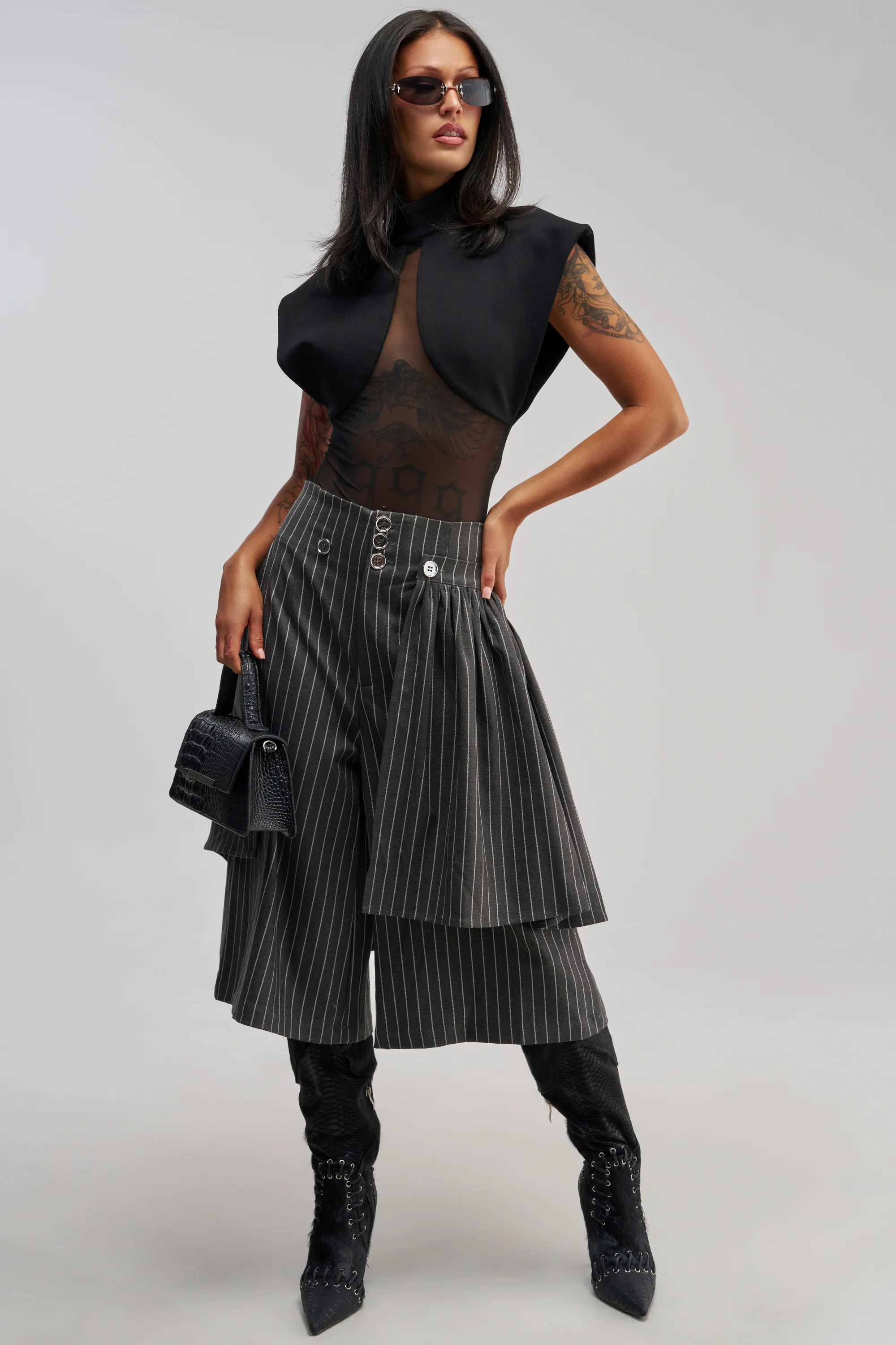 OFFICE SIREN STRIPED GAUCHO PANT - Akira Wear