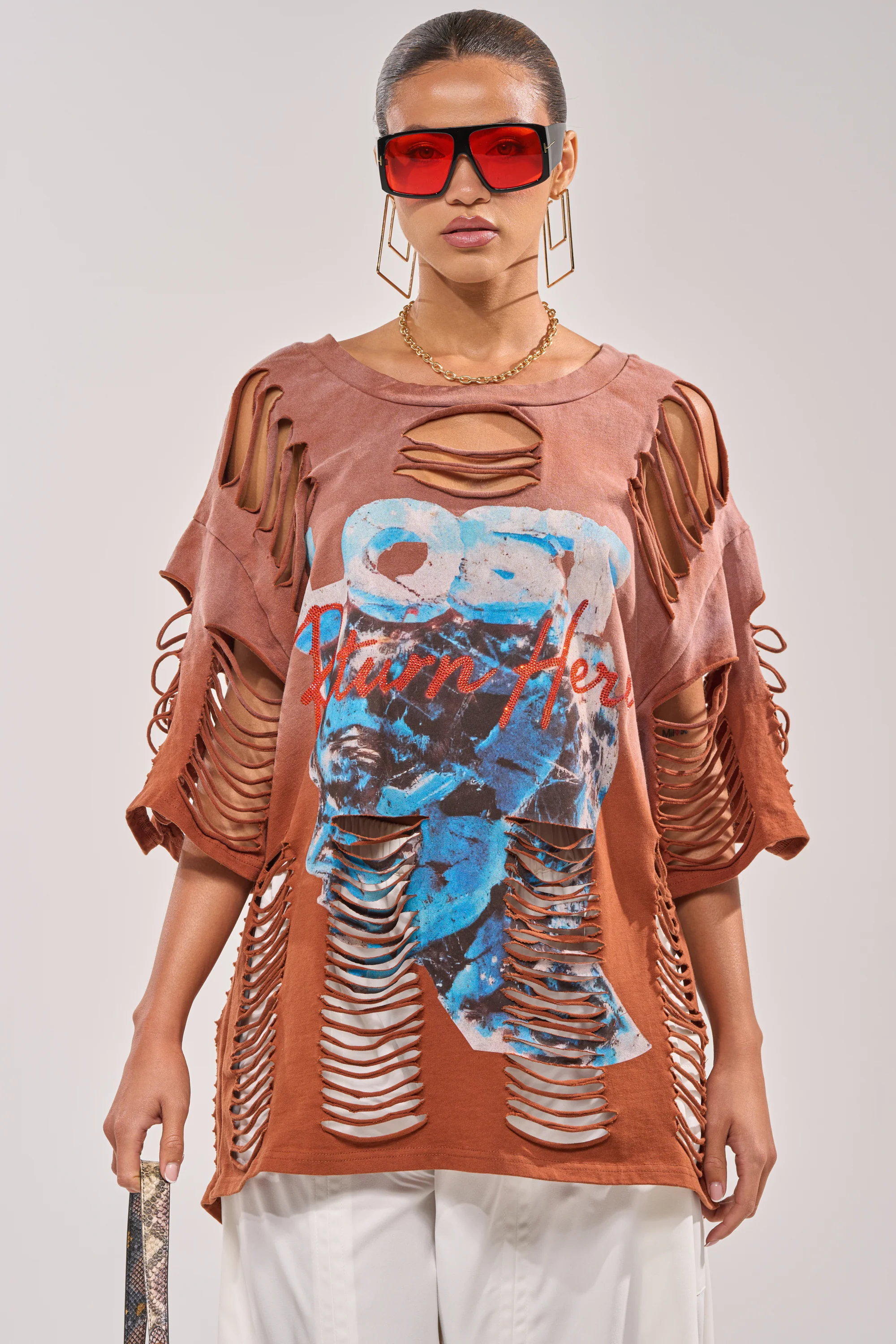 BYE GIRL OVERSIZED DISTRESSED TEE IN BROWN - Akira Wear
