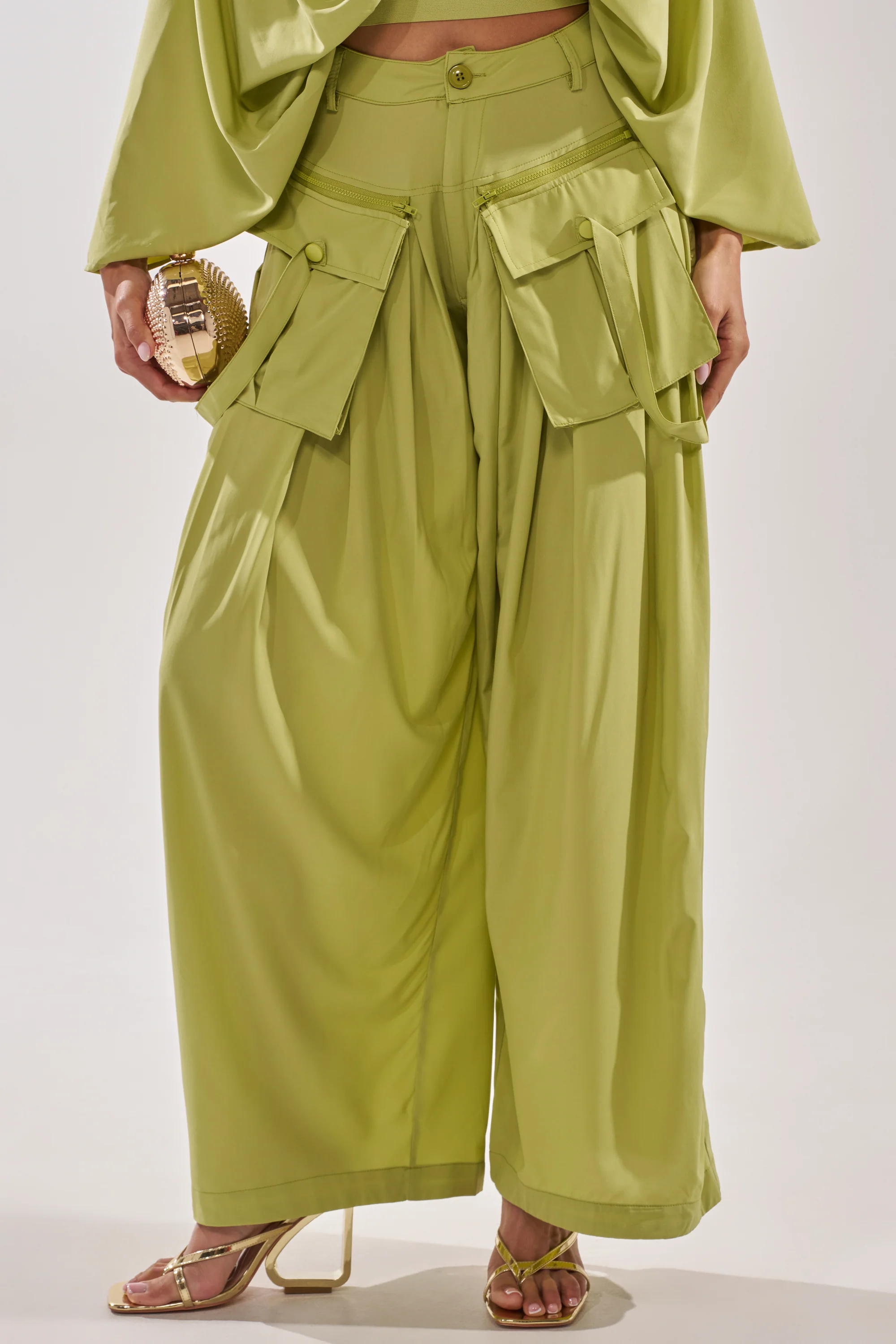 TALK ABOUT ME TROUSER IN CHARTREUSE - Akira Wear
