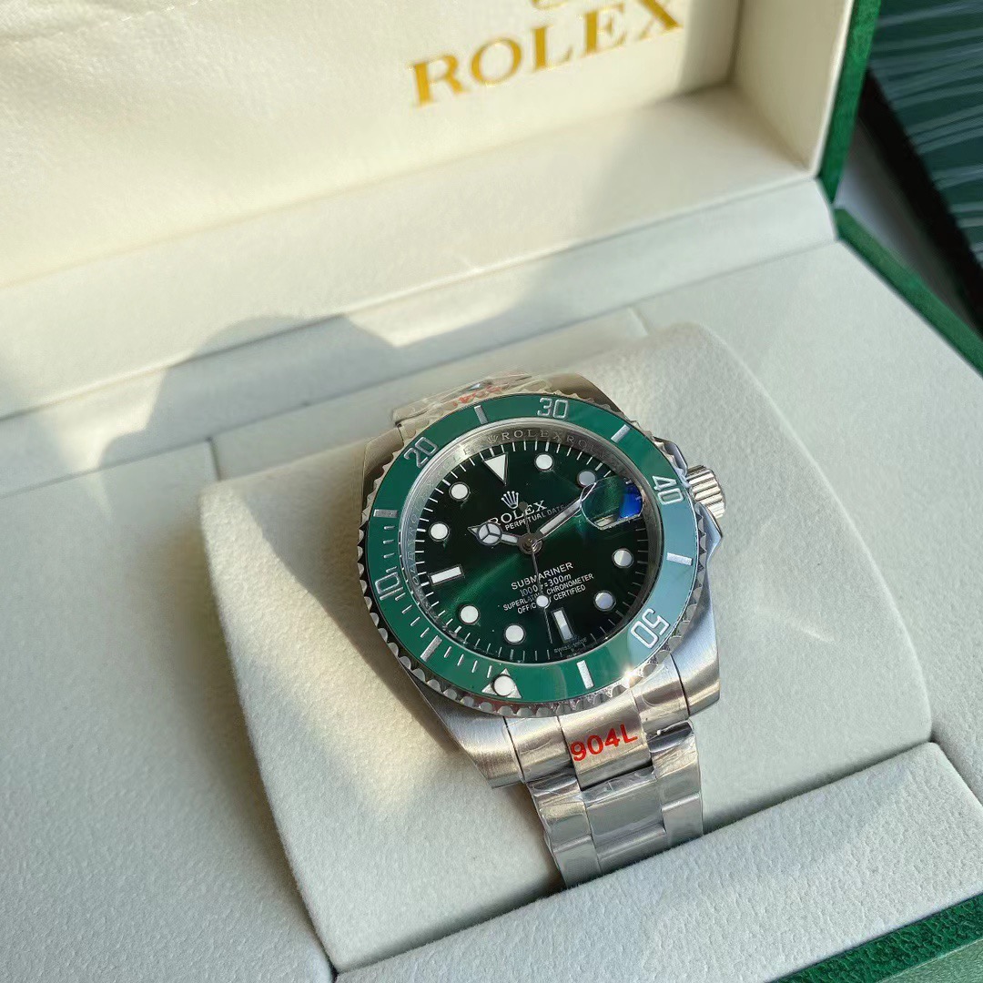 Code No. 1 Rolex Submariner Date Green Dial 