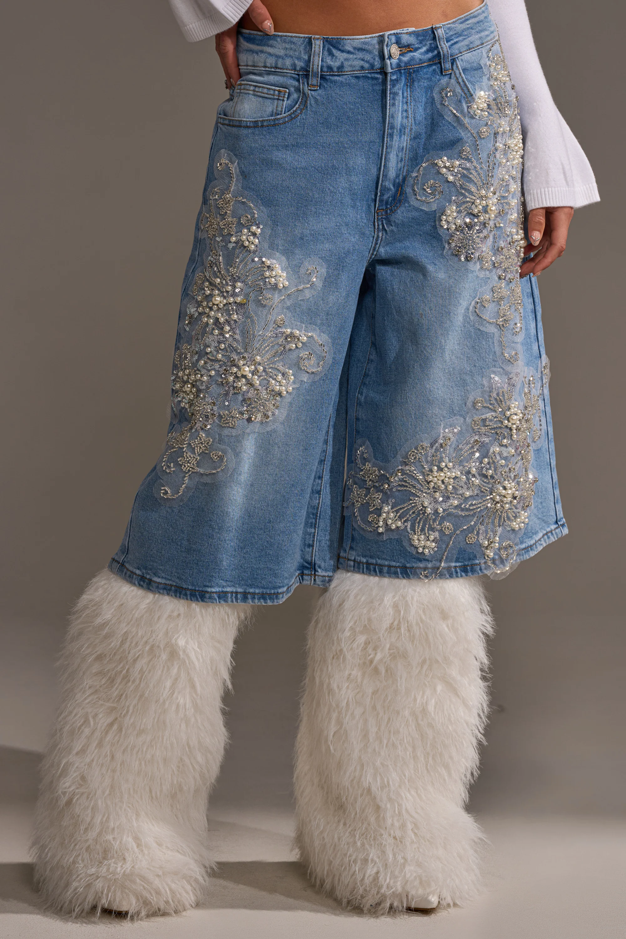 MADDIE EMBELLISHED BERMUDA SHORT - Akira Wear