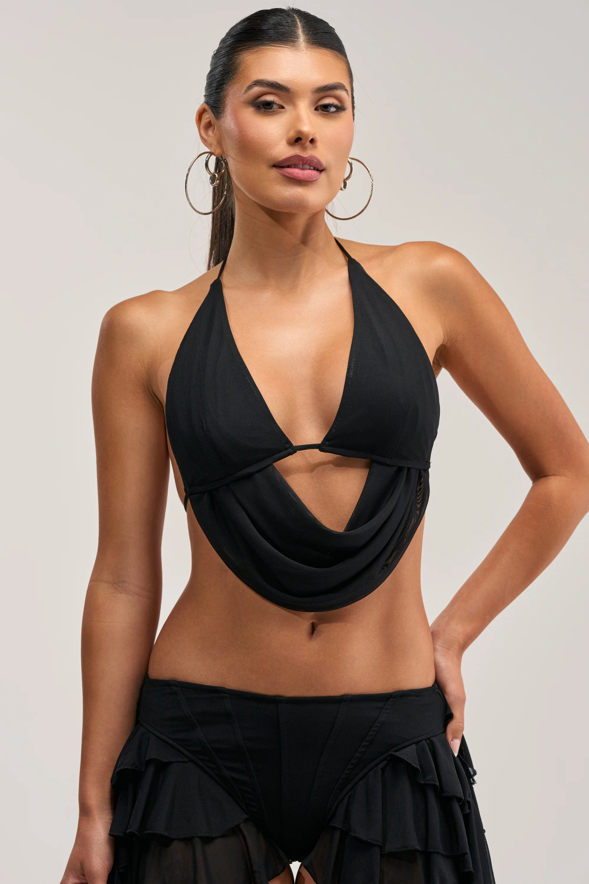 FESTIVAL QUEEN BRALETTE TOP IN BLACK - Akira Wear