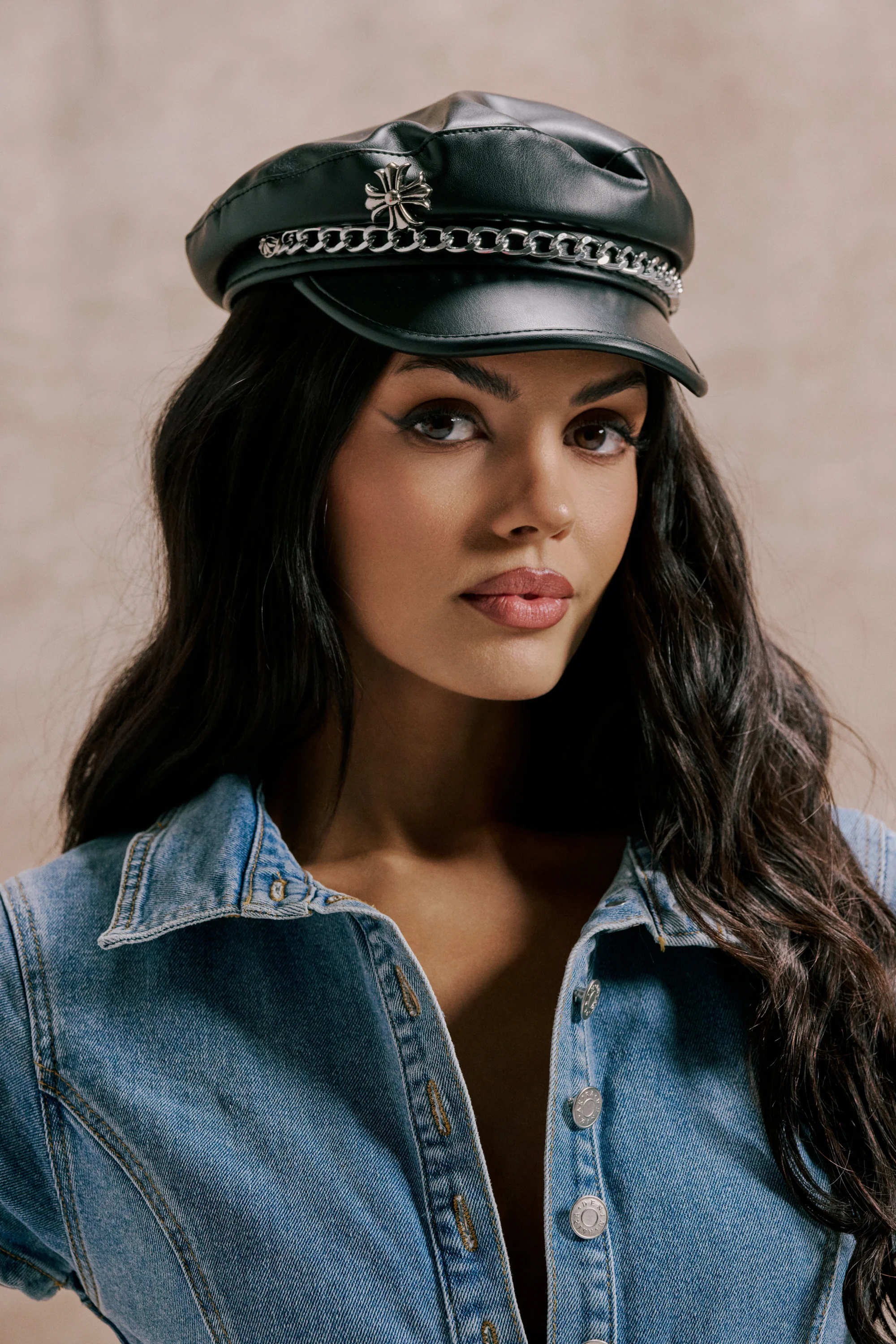 CROSS ME BRIM HAT - Akira Wear