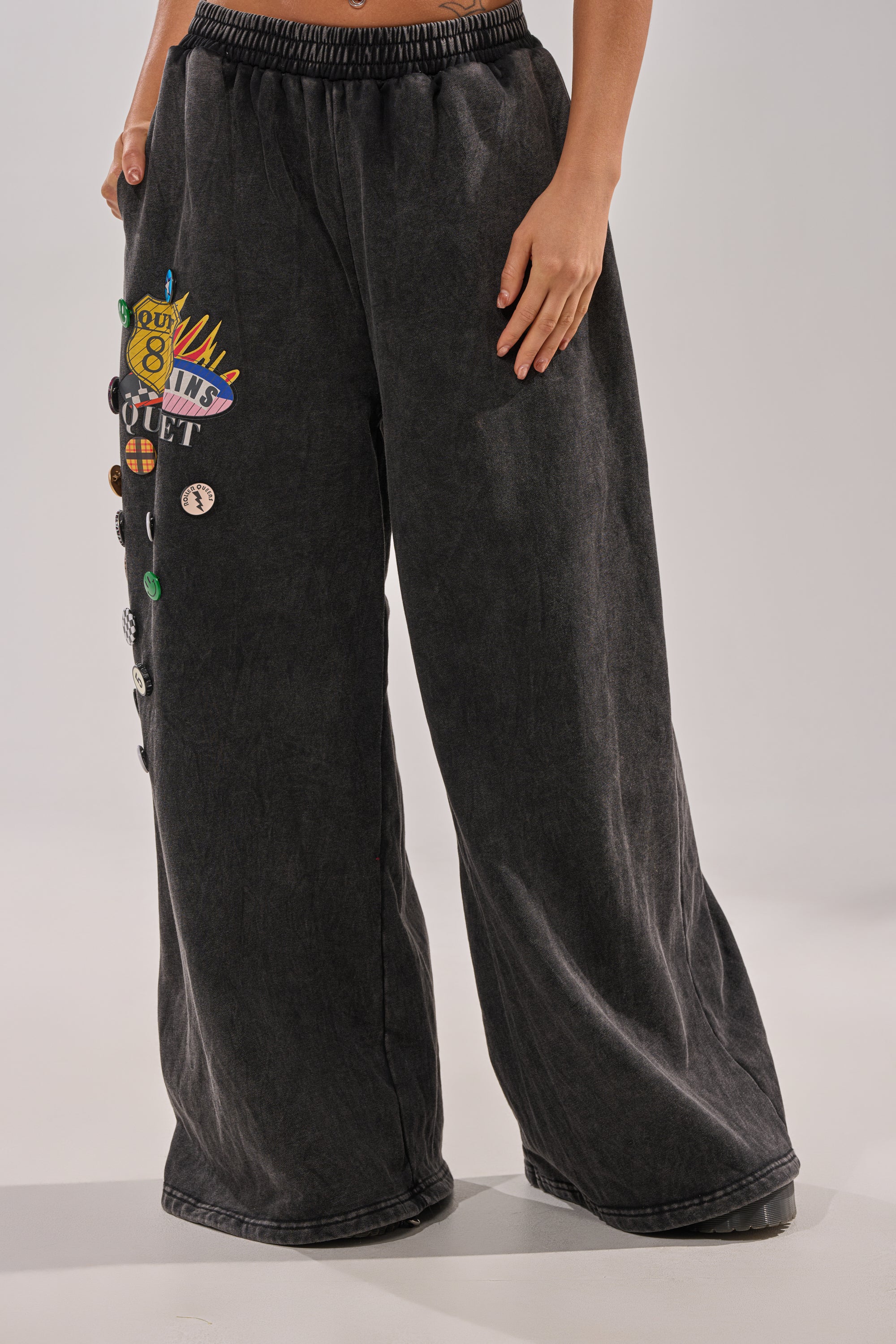 ANOTHER ONE WIDE LEG JOGGER - Akira Wear
