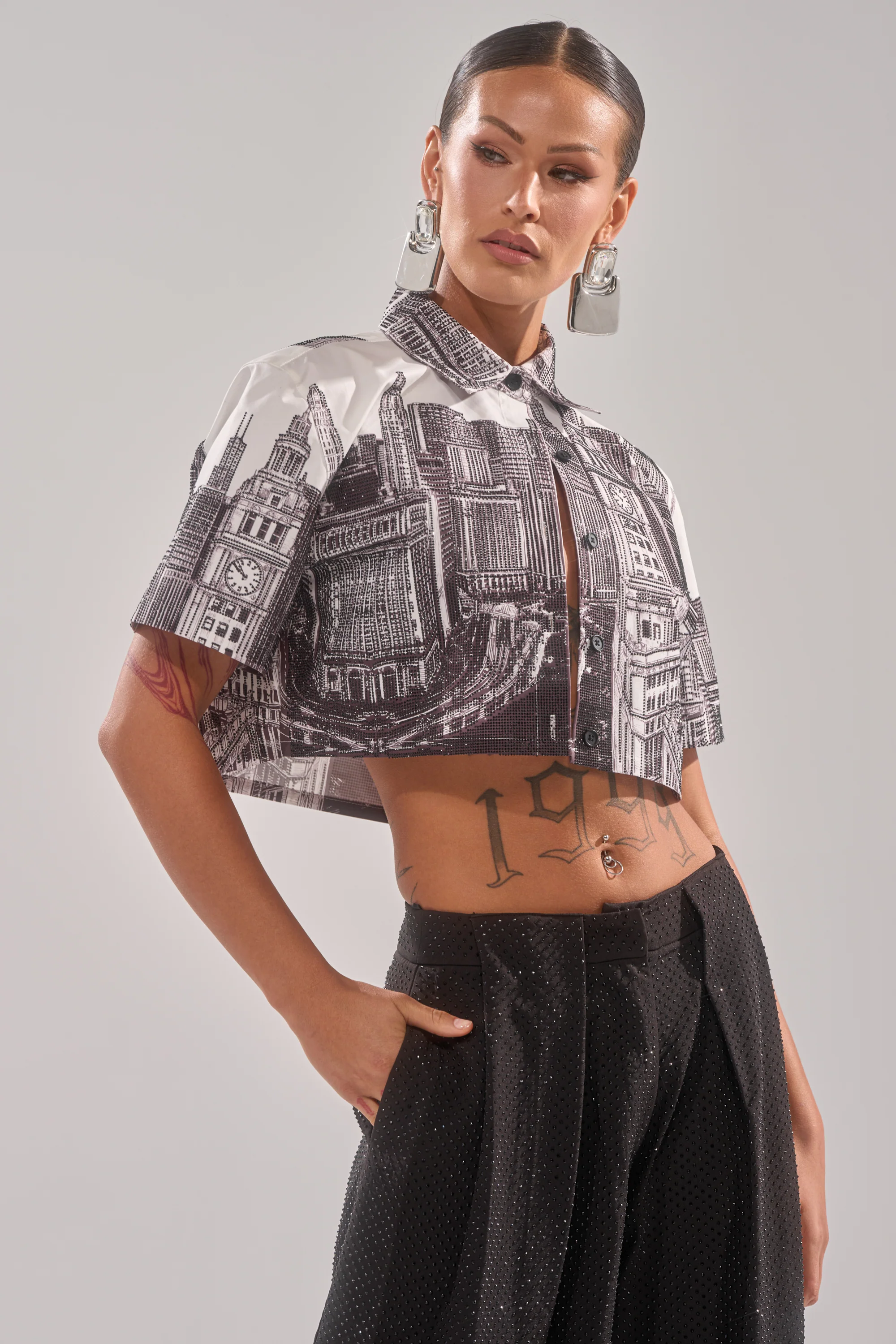 ALL OVER THE CITY BUTTON DOWN - Akira Wear