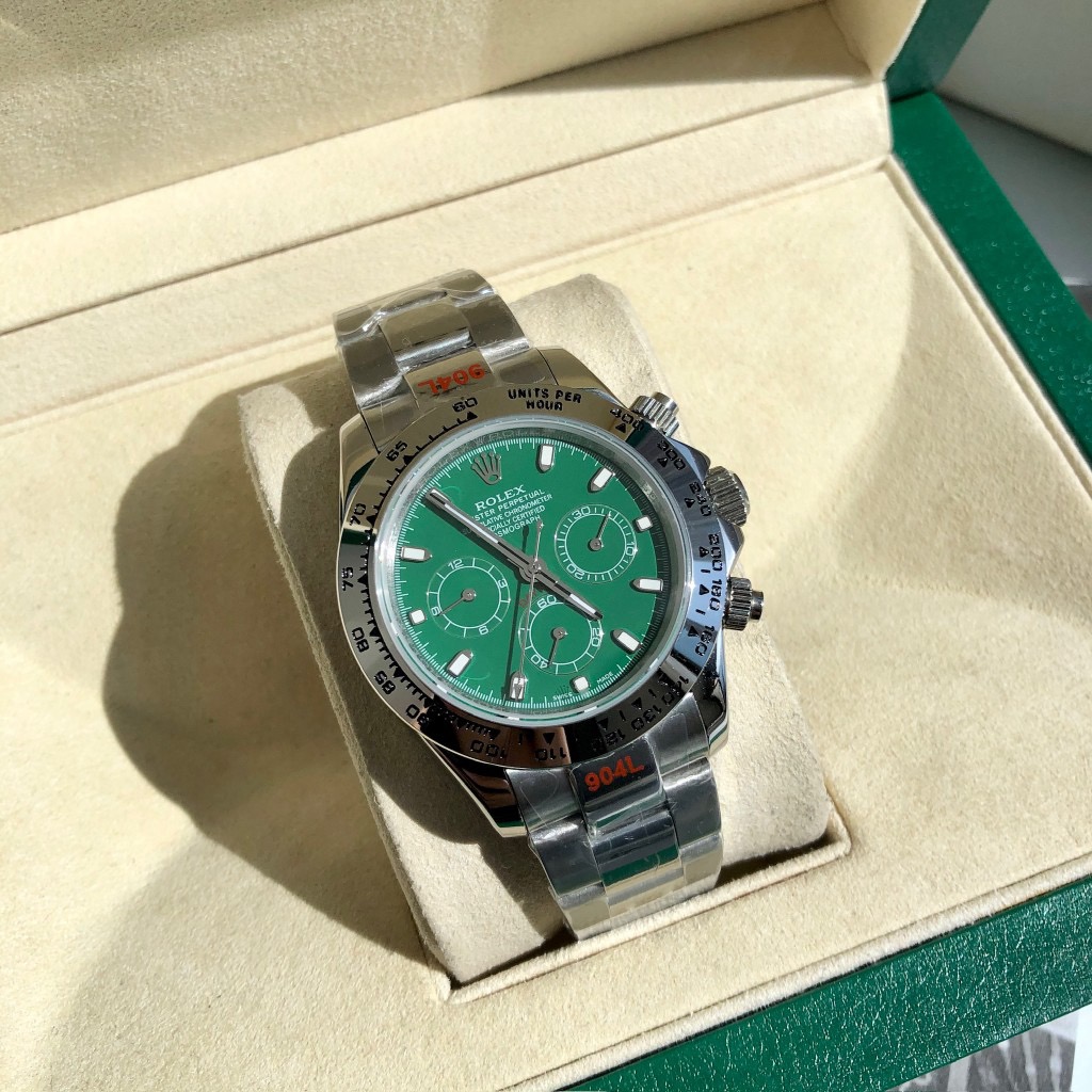 Rolex Cosmograph Daytona Green Dial Chronograph Watch