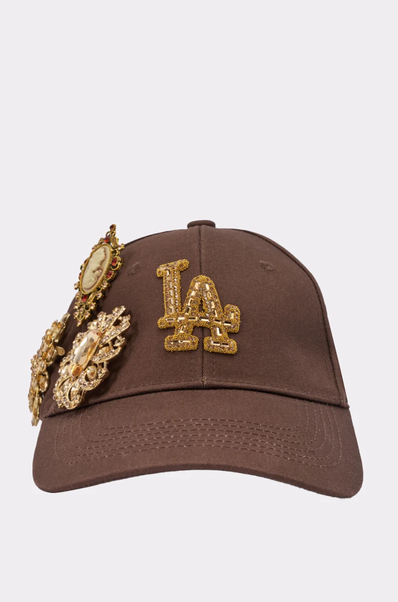 LA BADDIE HAT IN BROWN - Akira Wear