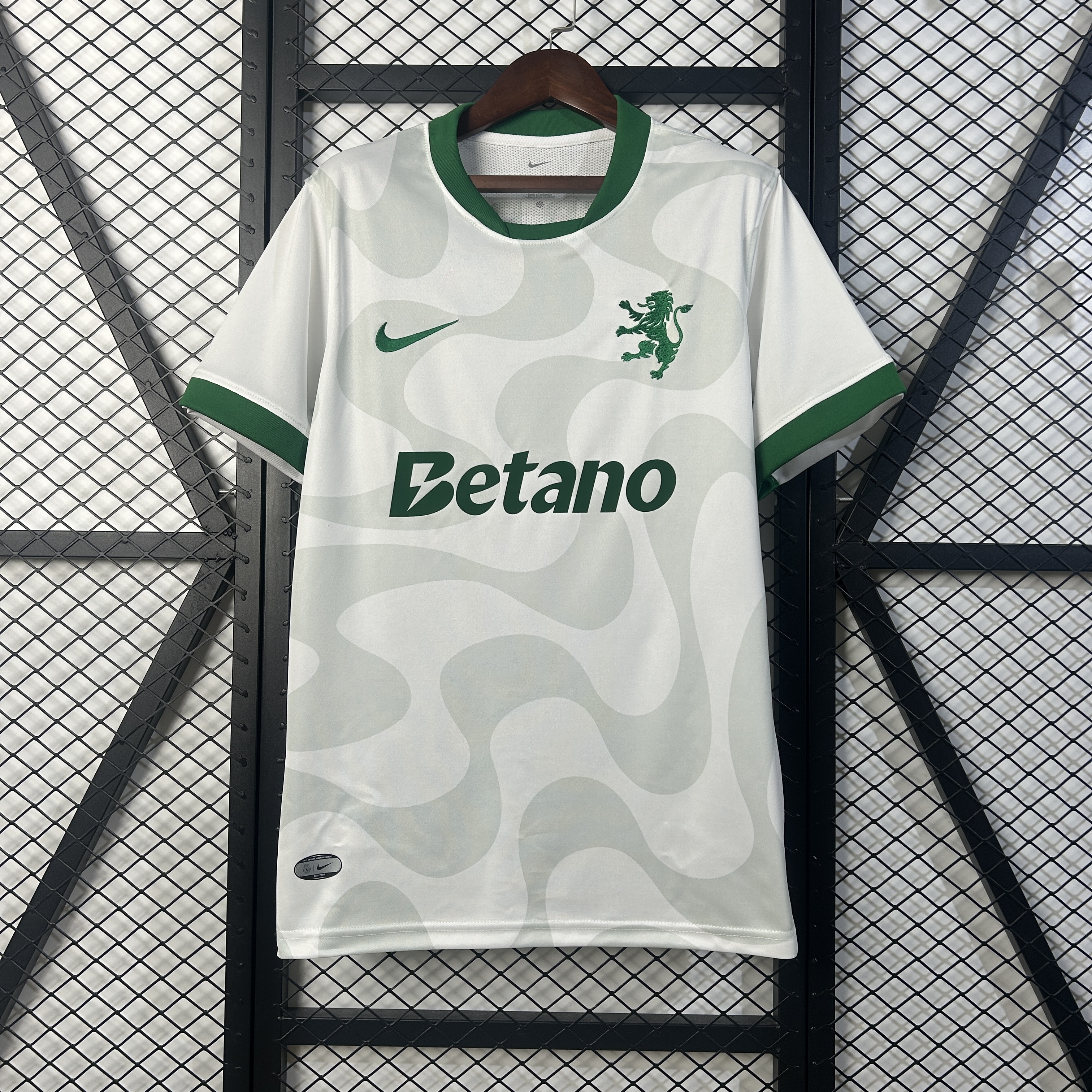 Sporting CP Soccer Jersey Fourth Away Custom Shirt 2025/26 - Jersey