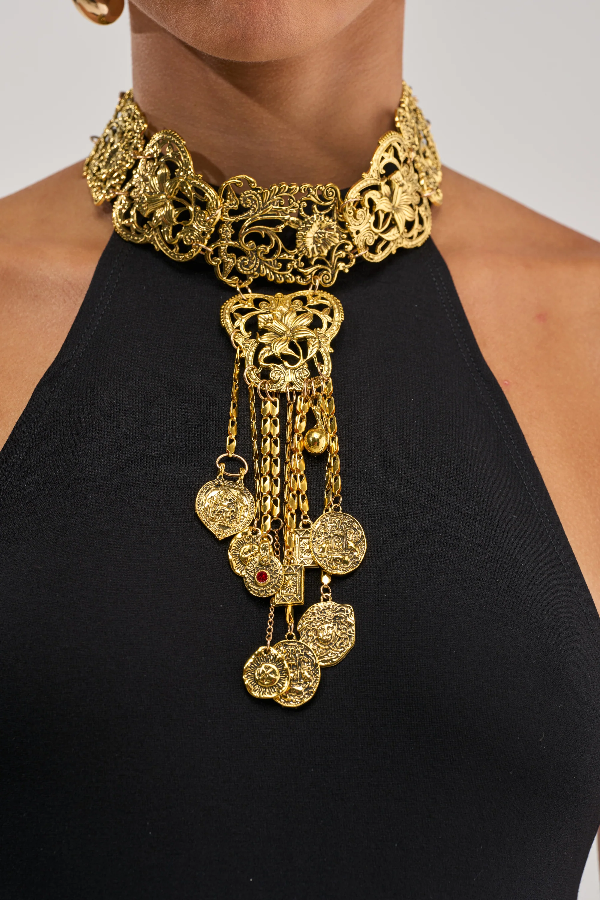 ARTSY NECKLACE - Akira Wear