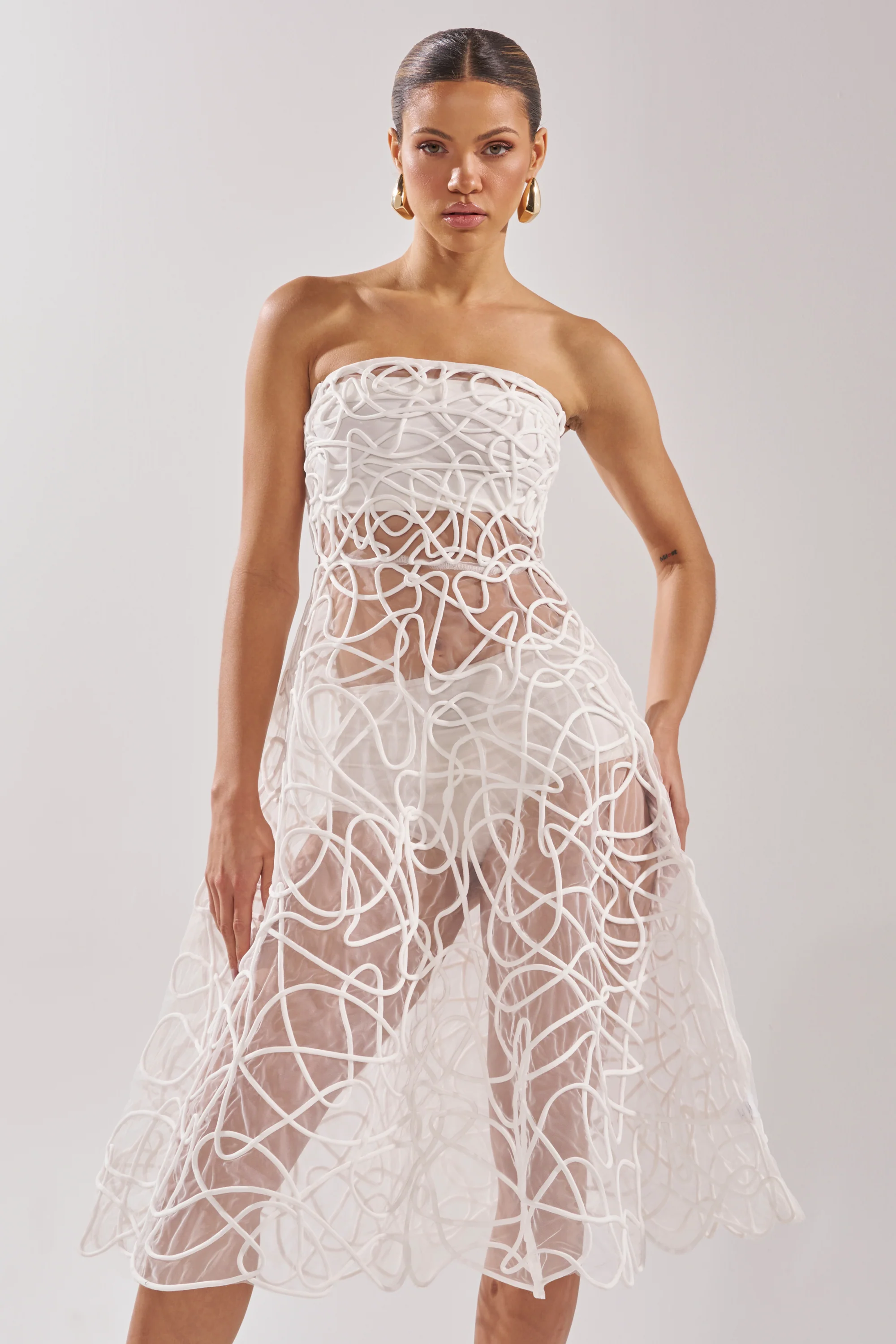 MAYA ABSTRACT MIDI DRESS IN WHITE - Akira Wear