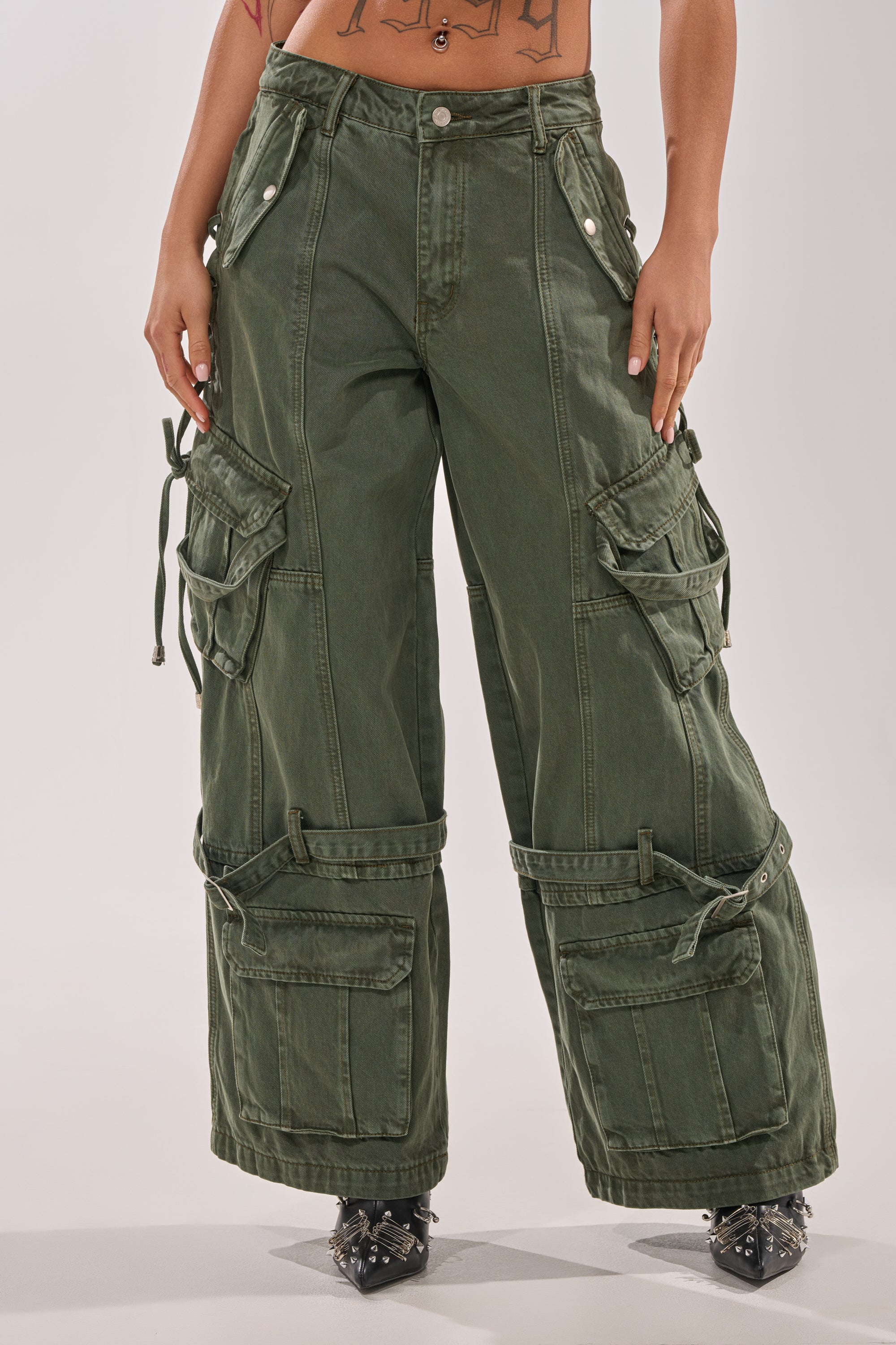 KARA CARGO DENIM - Akira Wear