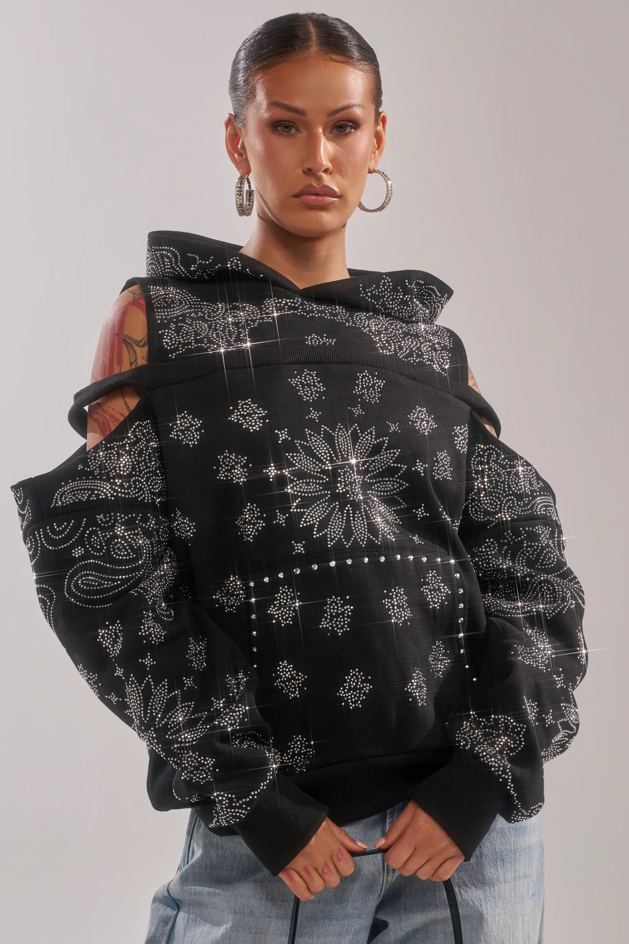 FEELING FREE SWEATSHIRT - Akira Wear