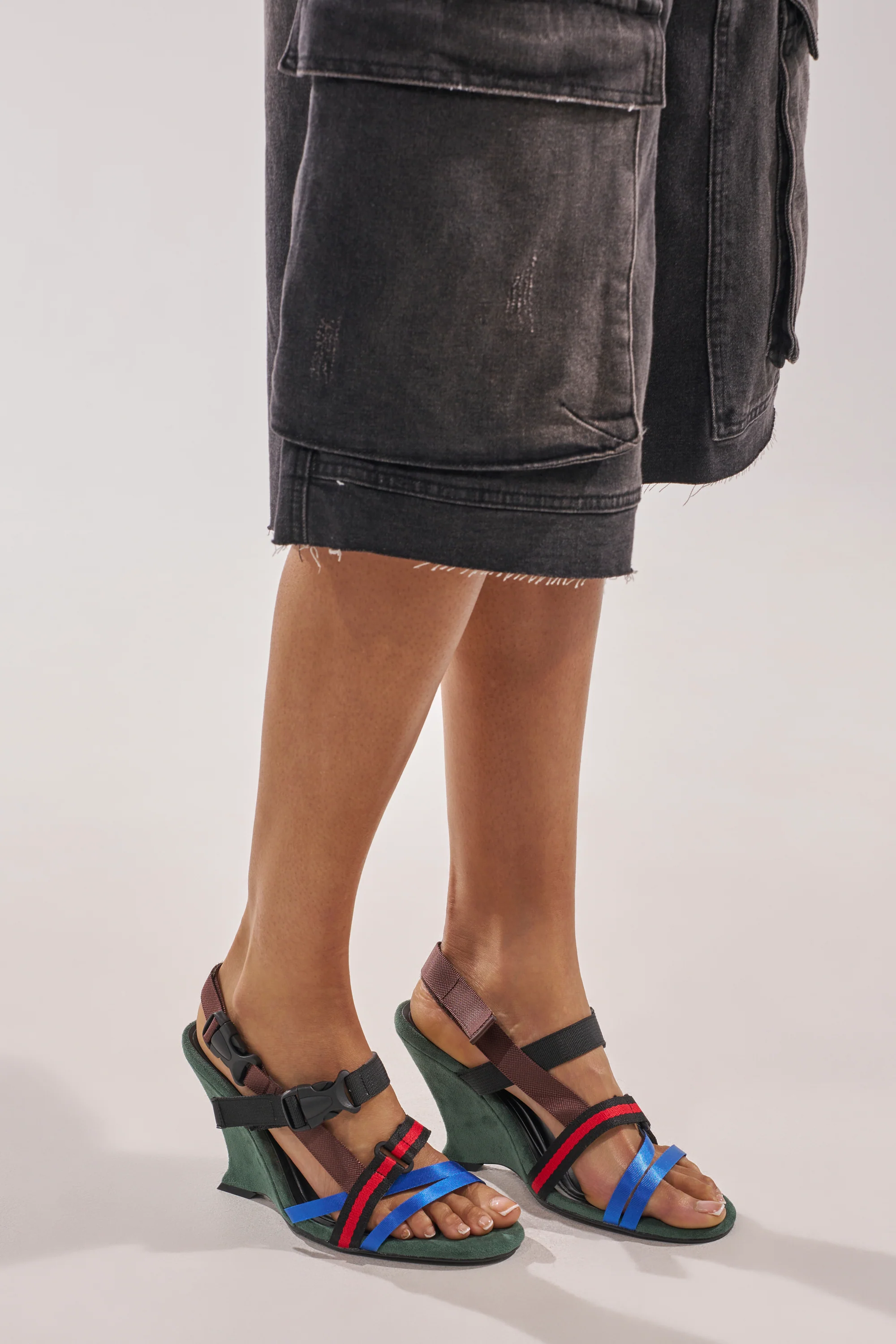 AKIRA GOLD VALTE MULTI WEDGE SANDAL WITH SPORTY HARDWARE - Akira Wear