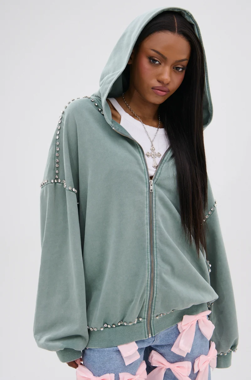 HAND MADE ZIP UP SWEATSHIRT - Akira Wear