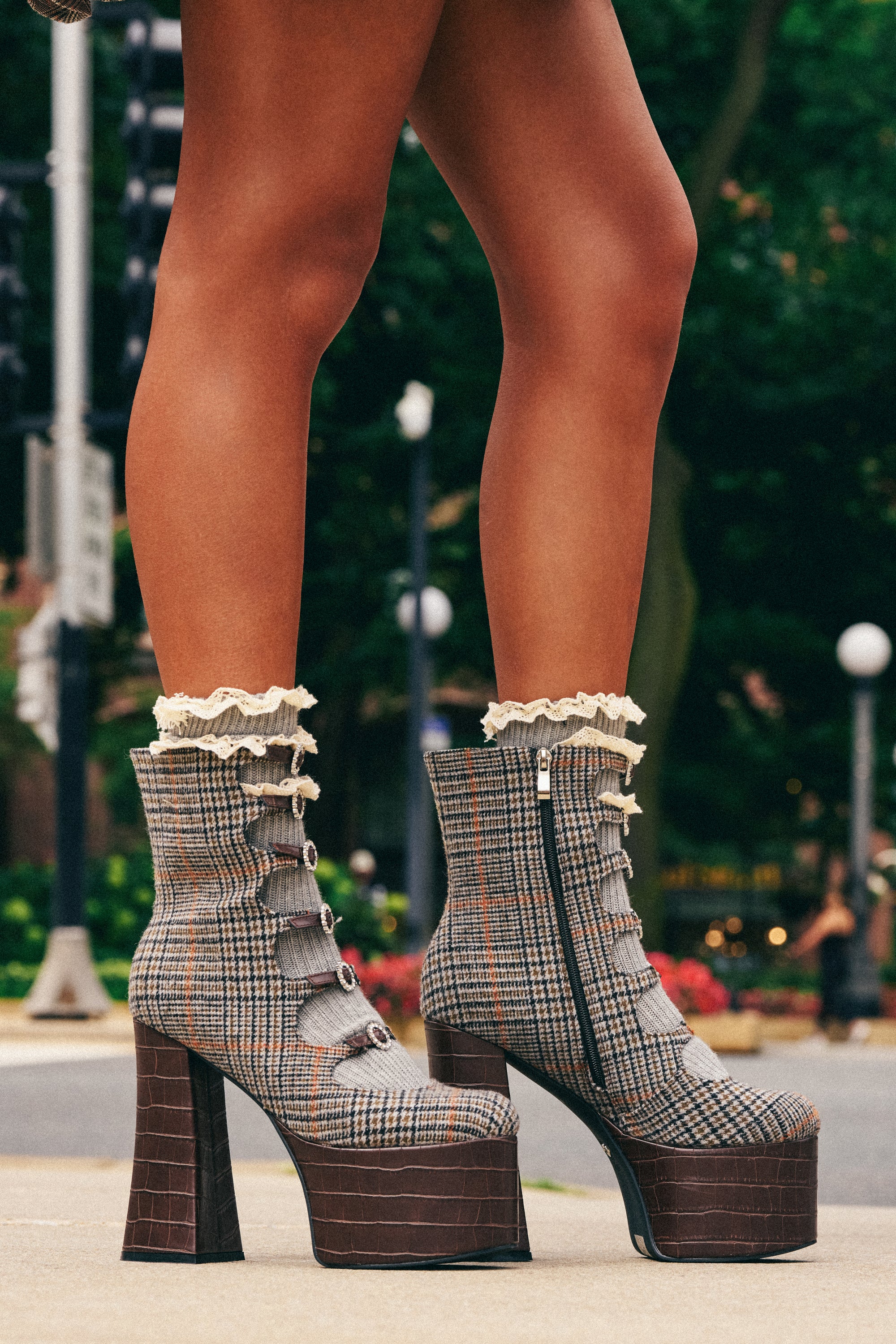 AZALEA WANG VIVIENNEA BROWN PLAID - Akira Wear