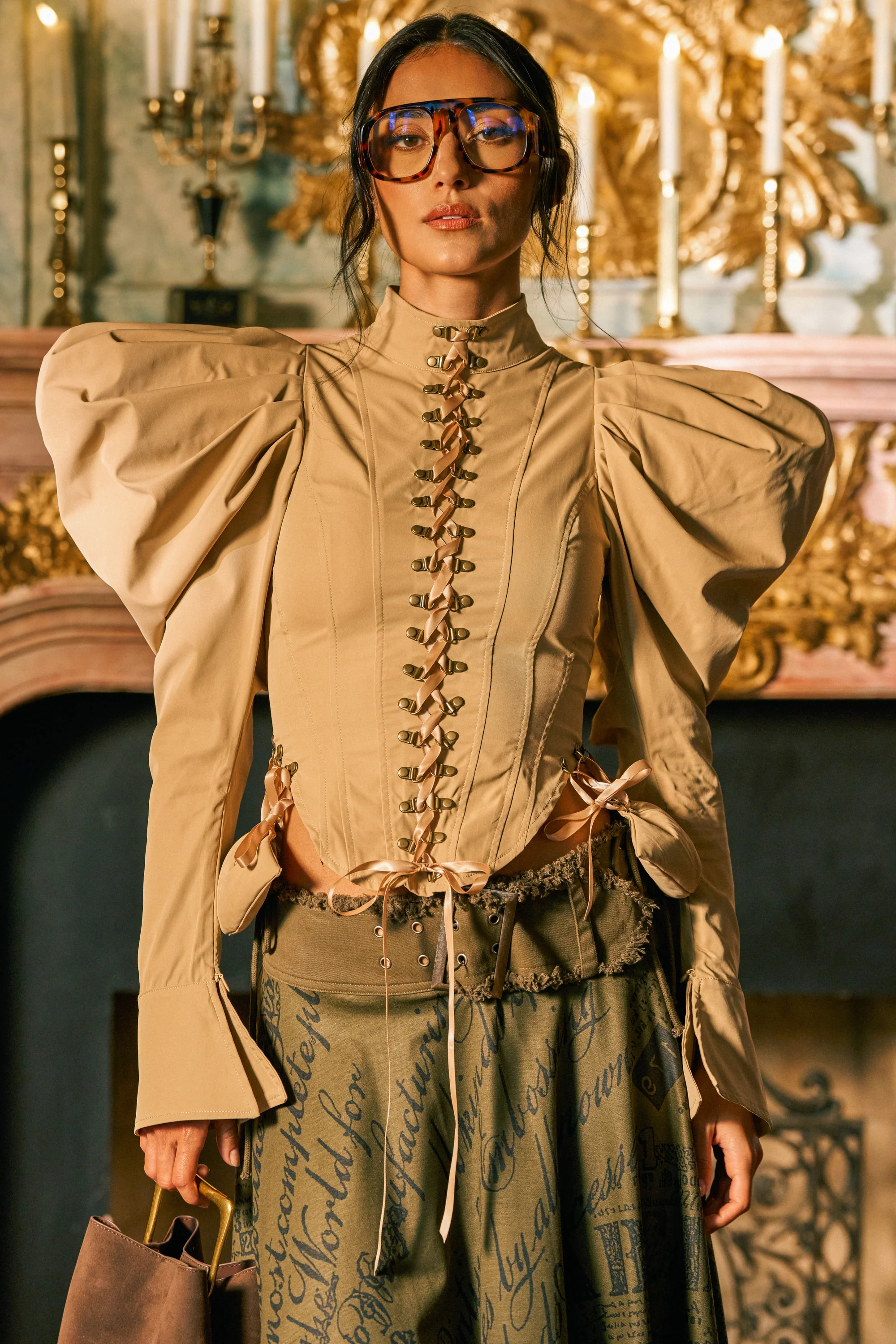 NEW HEIGHTS POPLIN CORSET BLOUSE - Akira Wear
