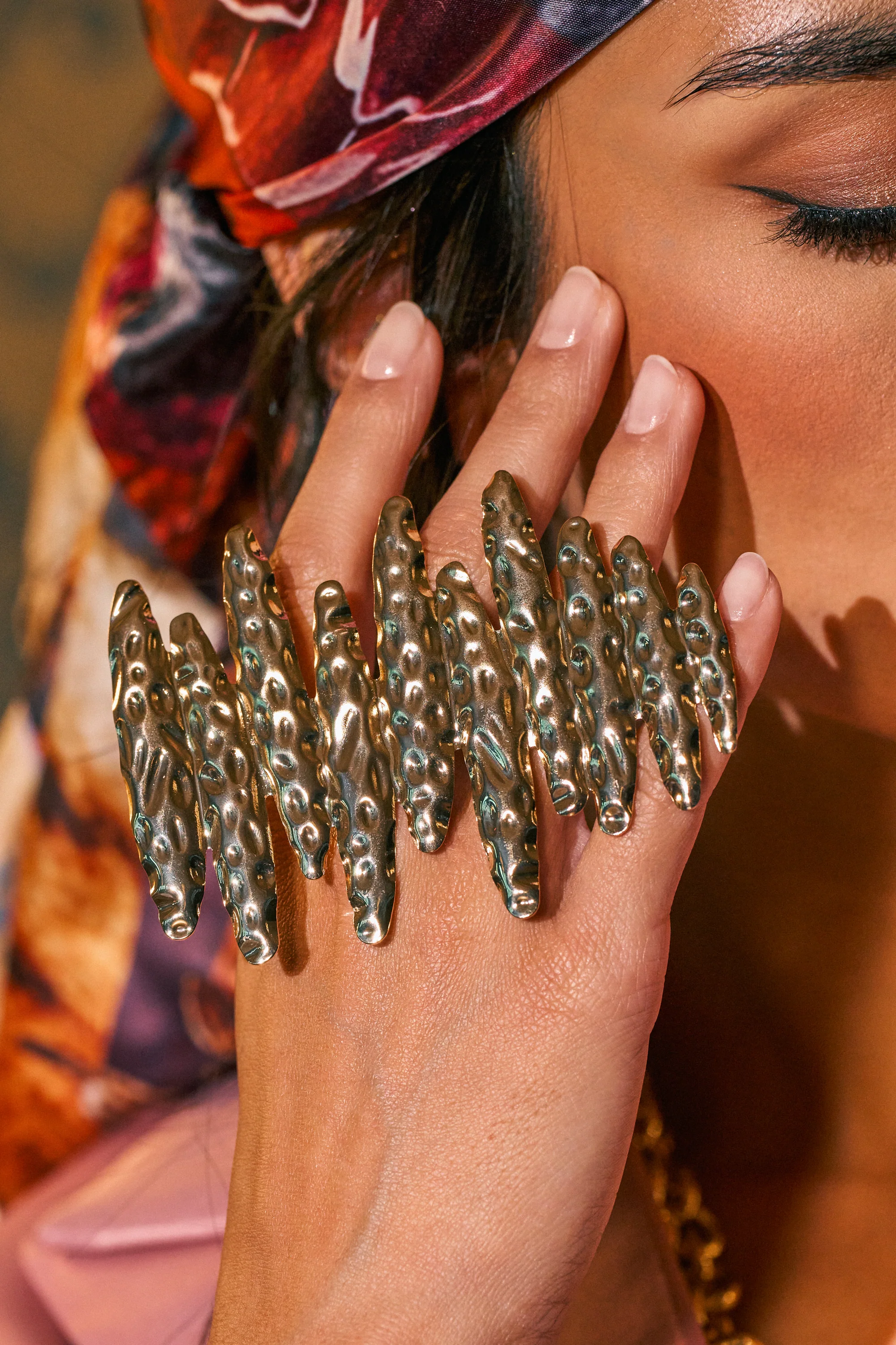 HEAT WAVES RING AND BRACELET SET IN GOLD - Akira Wear