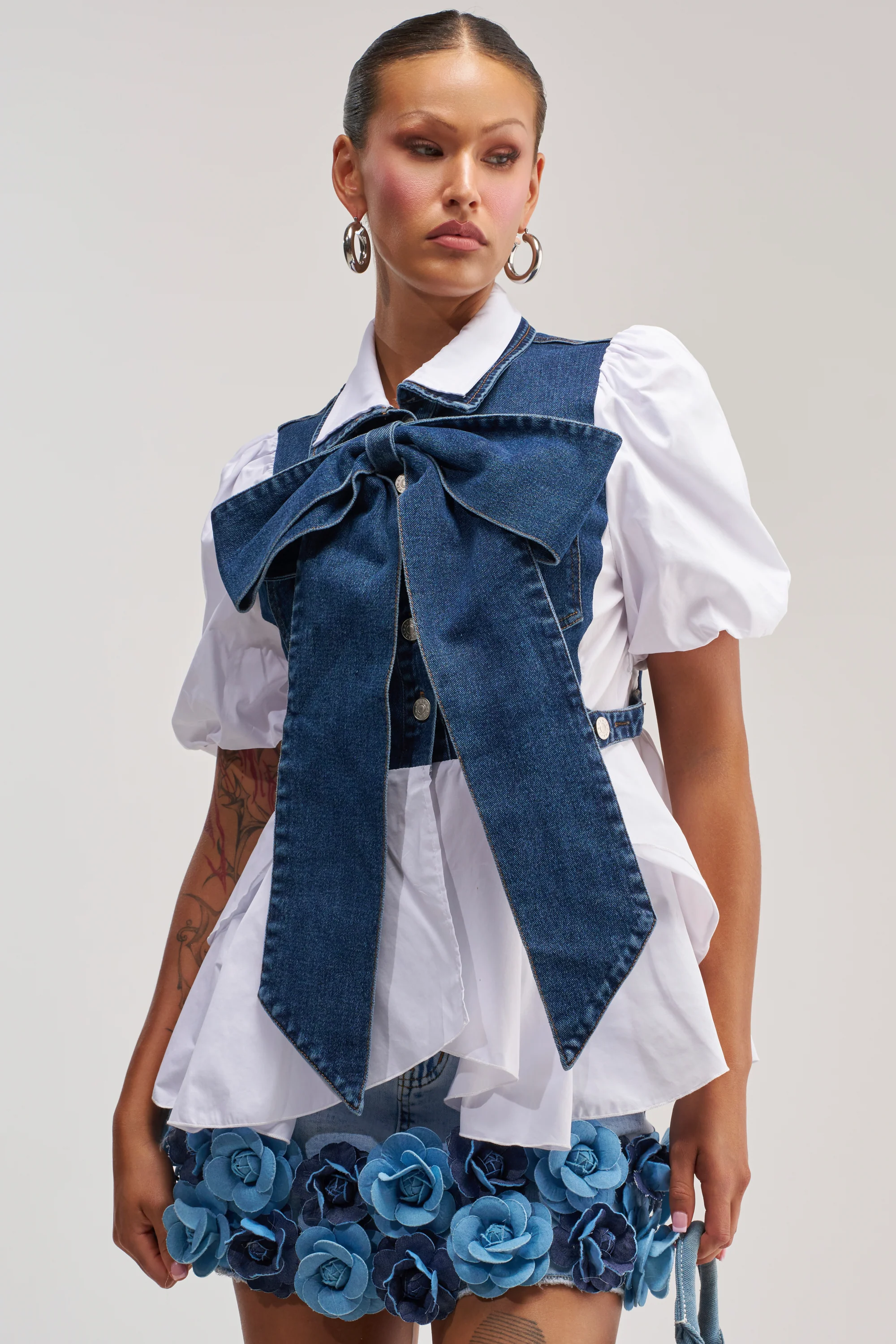 FAITH SHORT SLEEVE DARK BLUE DENIM TIE POPLIN BLOUSE - Akira Wear