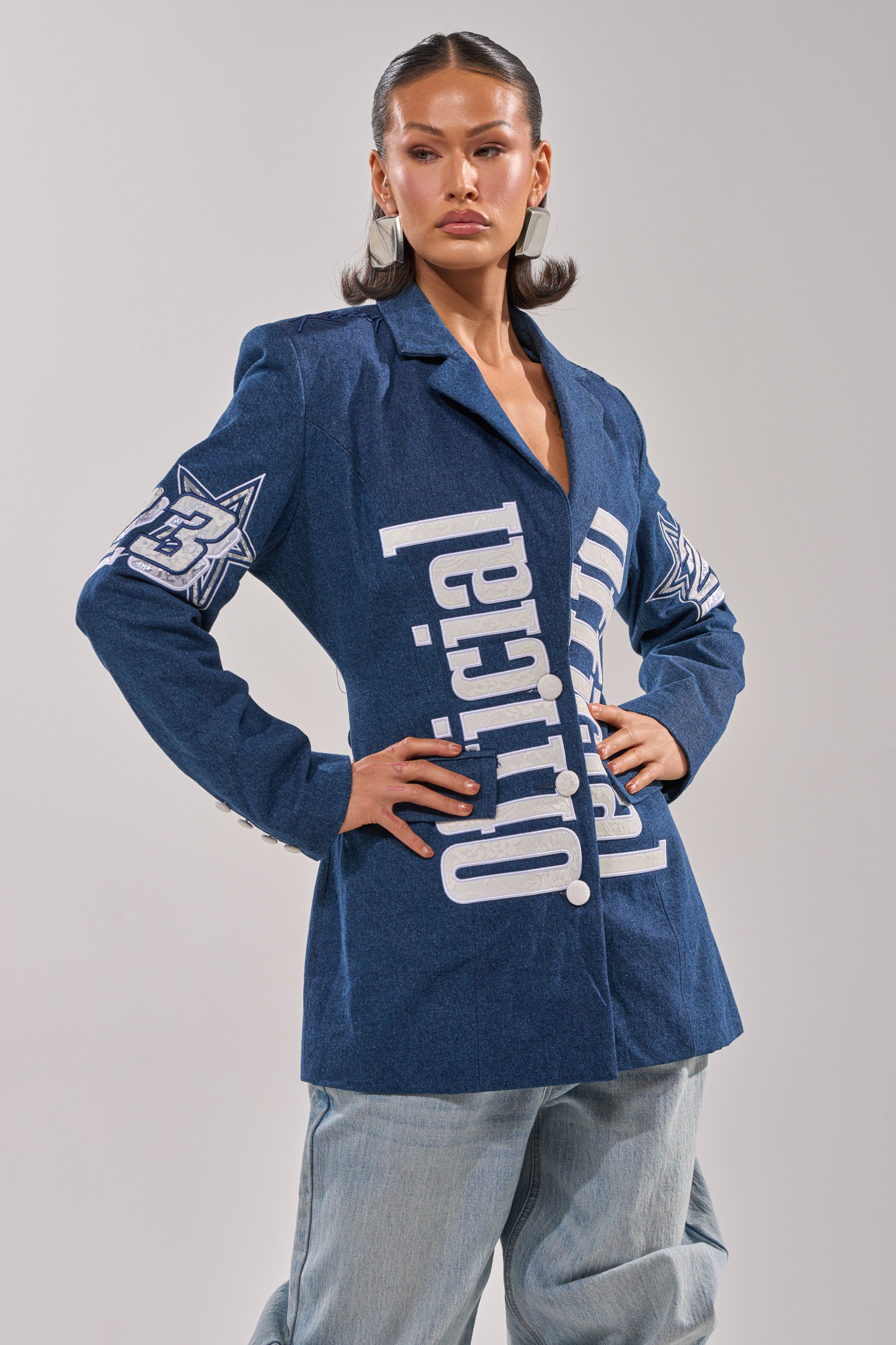 ONE OF ONE BACKLESS DENIM BLAZER - Akira Wear