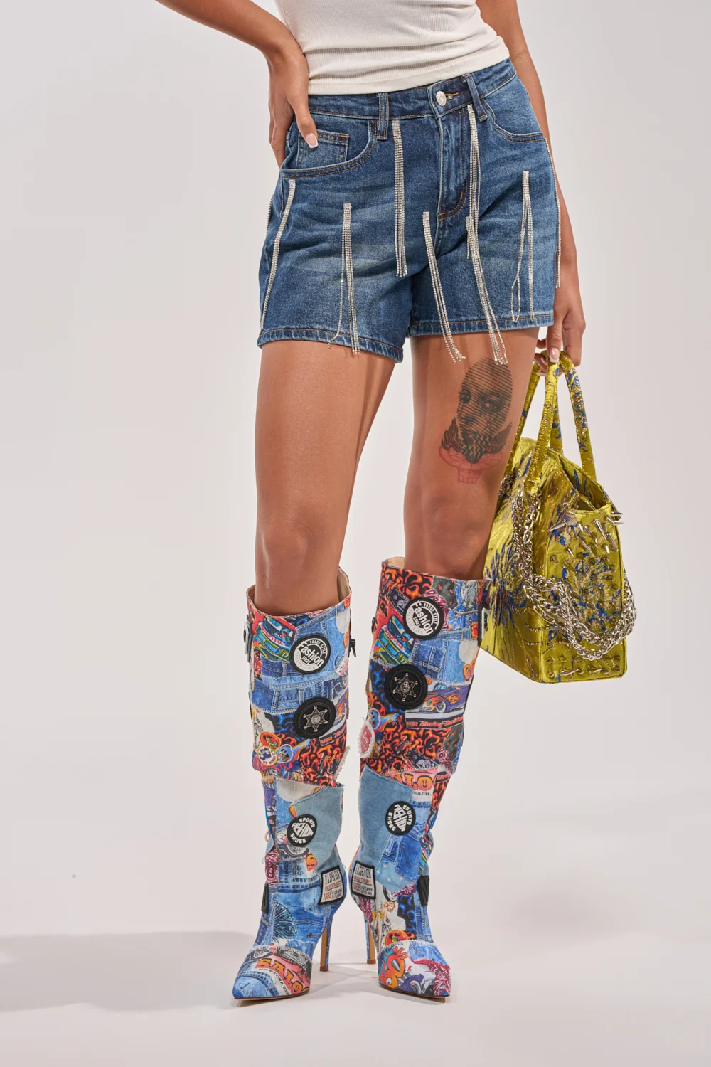 CAME THROUGH DRIPPIN DENIM SHORT - Akira Wear