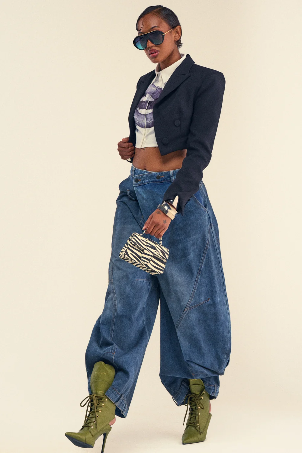 IZZY RELAXED DENIM - Akira Wear