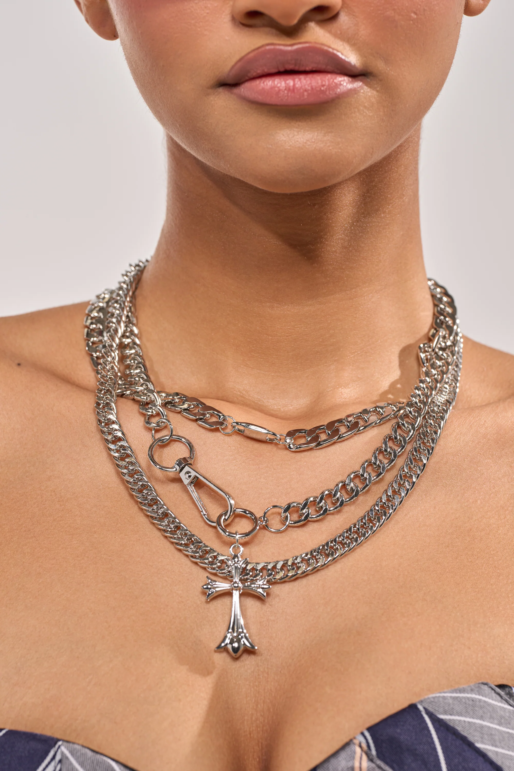 BLESSED TO BE HOT SILVER NECKLACE - Akira Wear