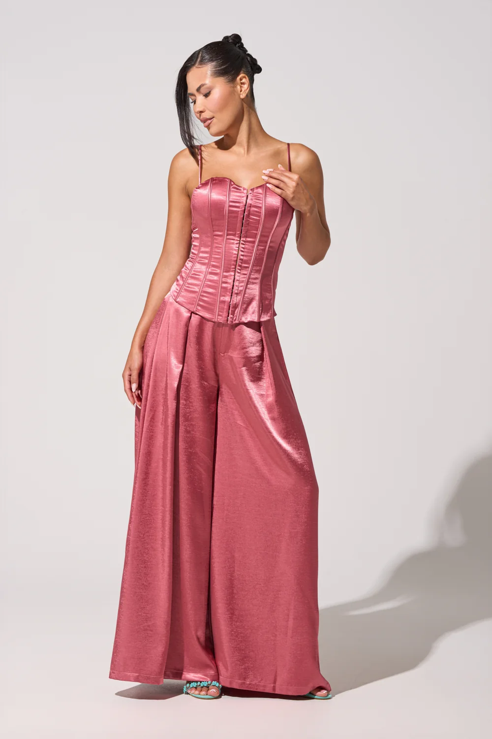 IN FULL BLOOM TROUSER IN MAUVE - Akira Wear