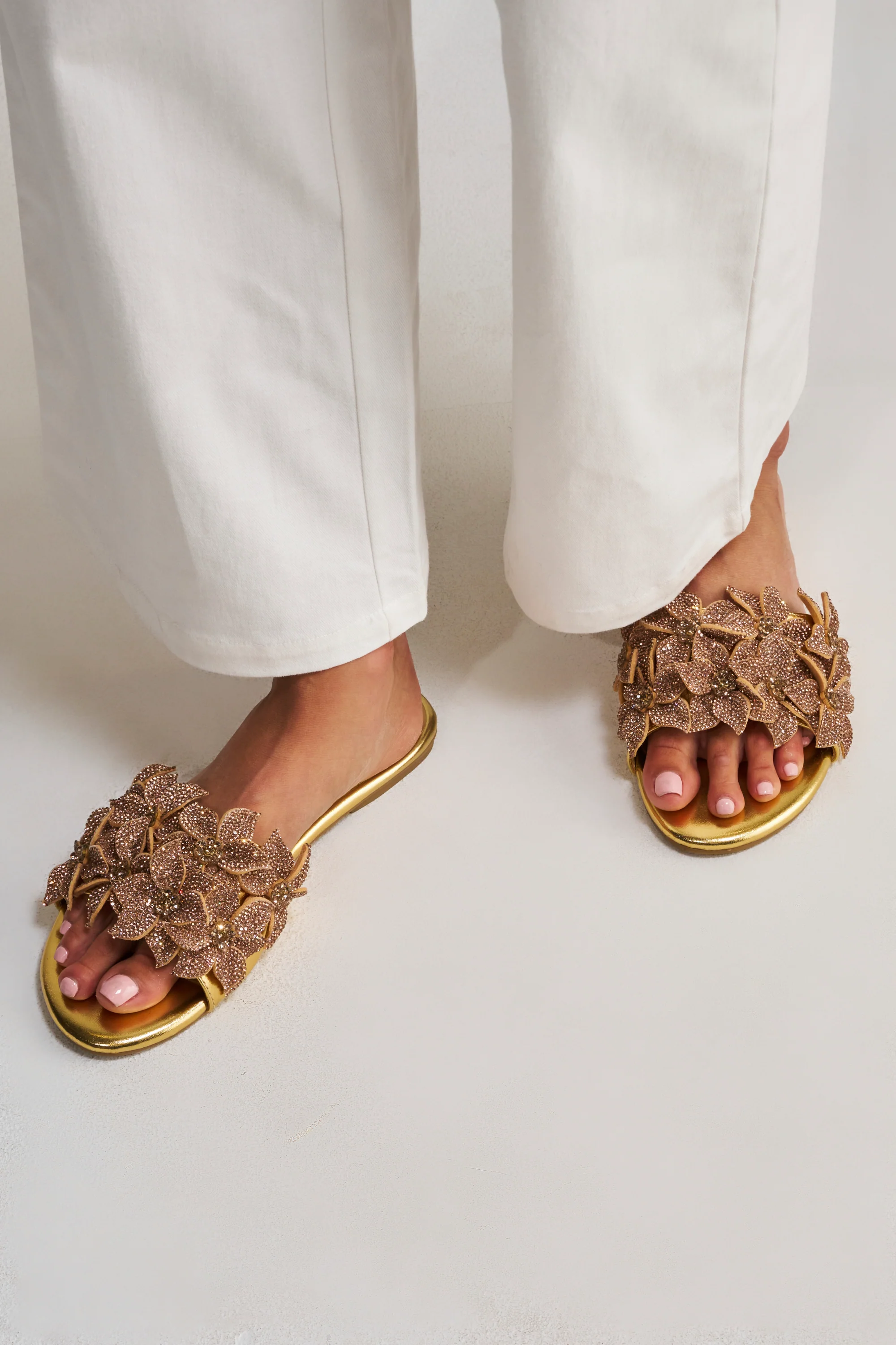 Flat Sandals - Akira Wear