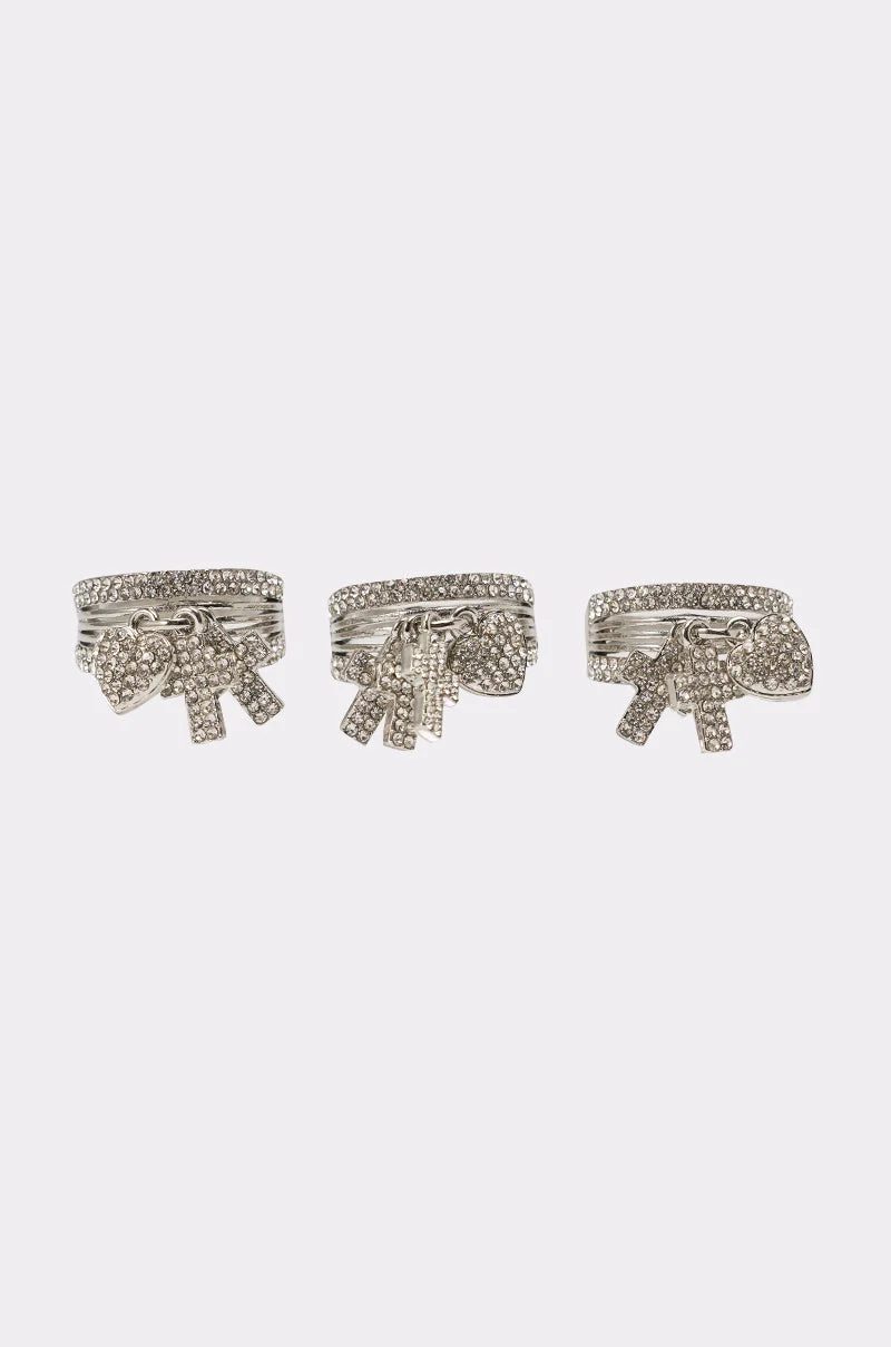 ANGELS WITH ME RING SET - Akira Wear