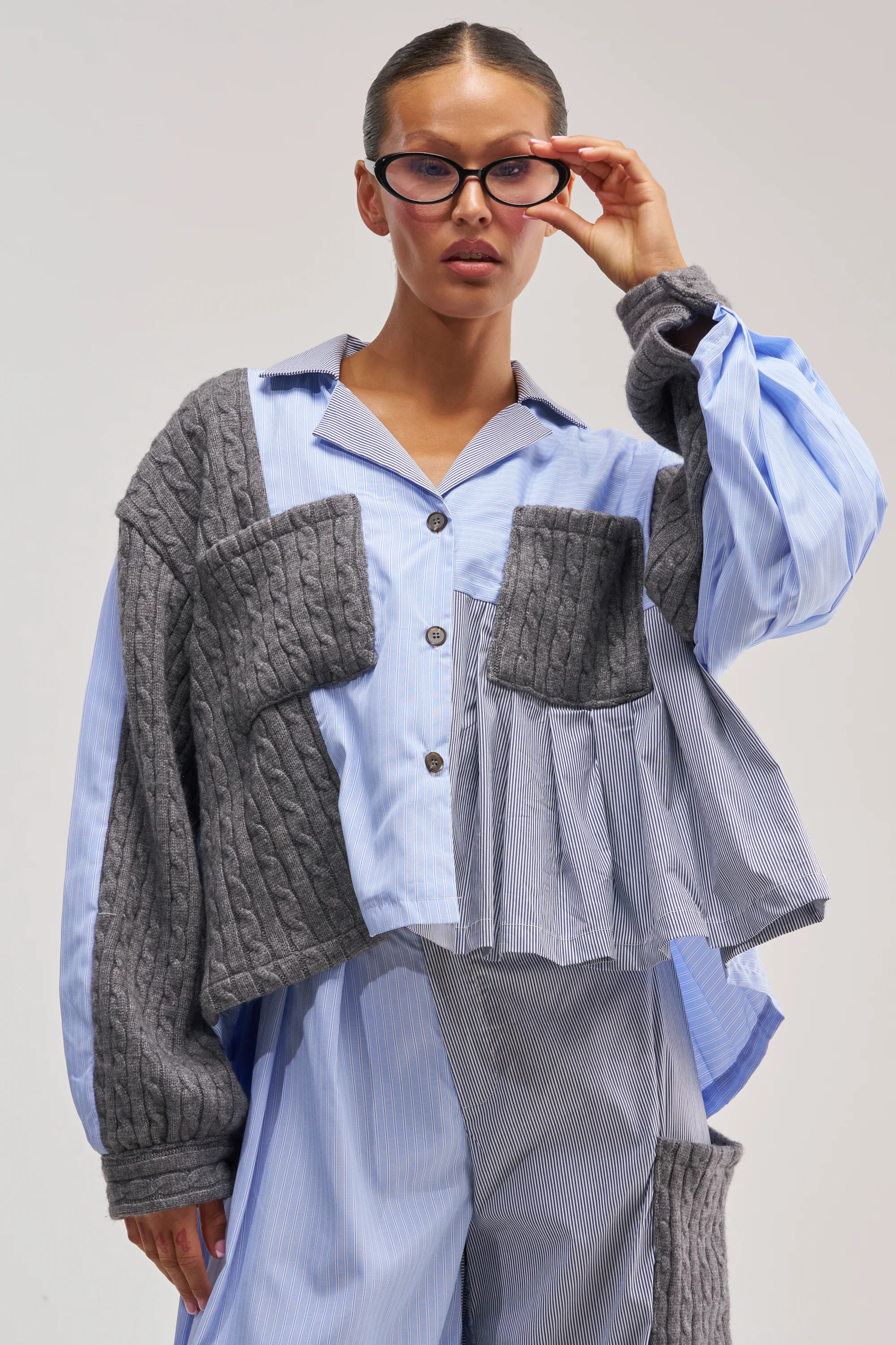 SNUGGLES FOR EVERYONE BUTTON DOWN - Akira Wear