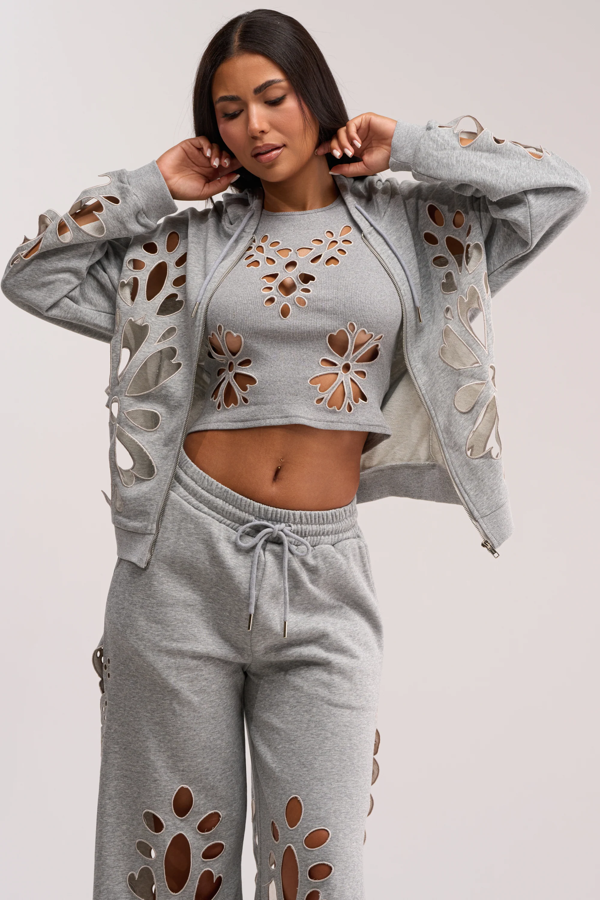 GIRLY POP CUTOUT ZIP UP SWEATSHIRT - Akira Wear