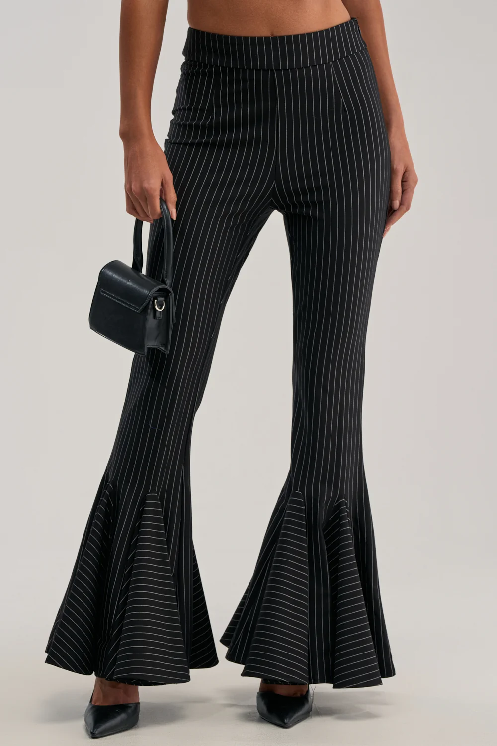 LIVI STRETCHY PINSTRIPE FLARE LEGGING - Akira Wear