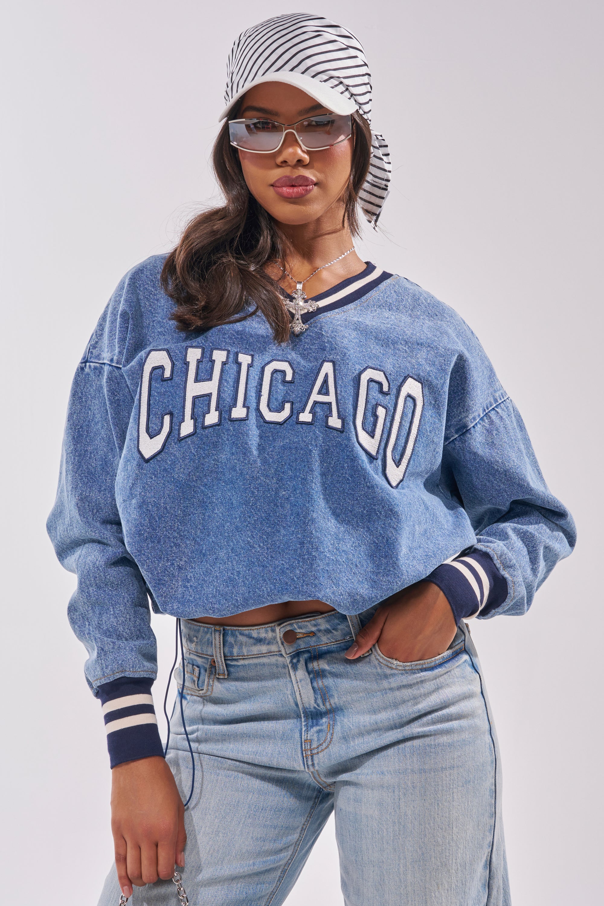 CHICAGO SWEATSHIRT - Akira Wear