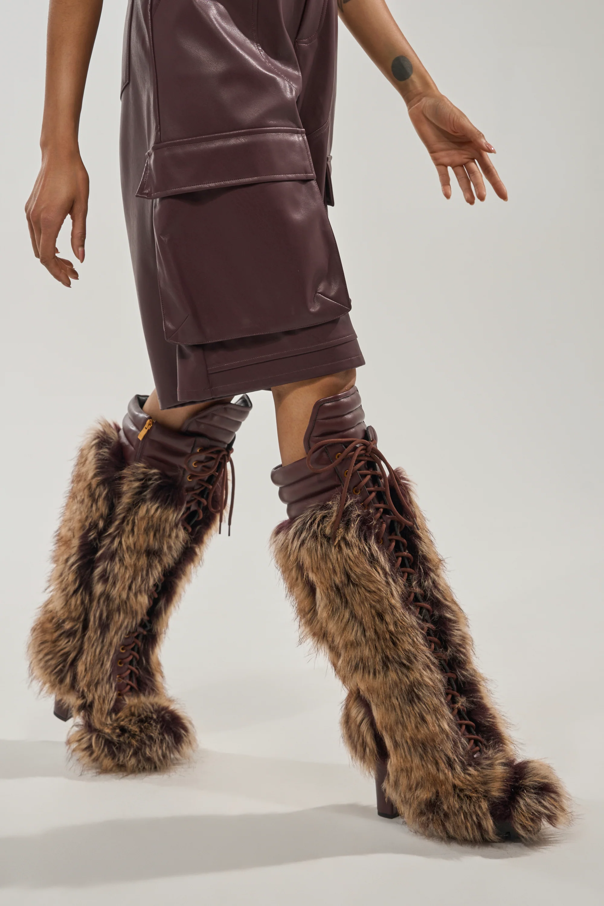AZALEA WANG HEARTBEAT BROWN MULTI BLOCK FUR BOOT - Akira Wear