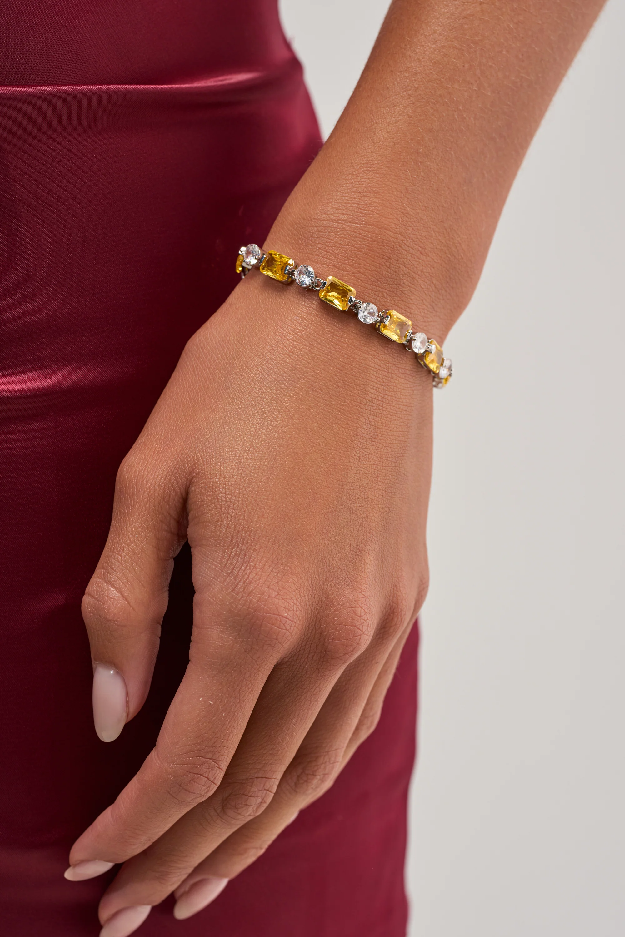 CANARY BRACELET - Akira Wear