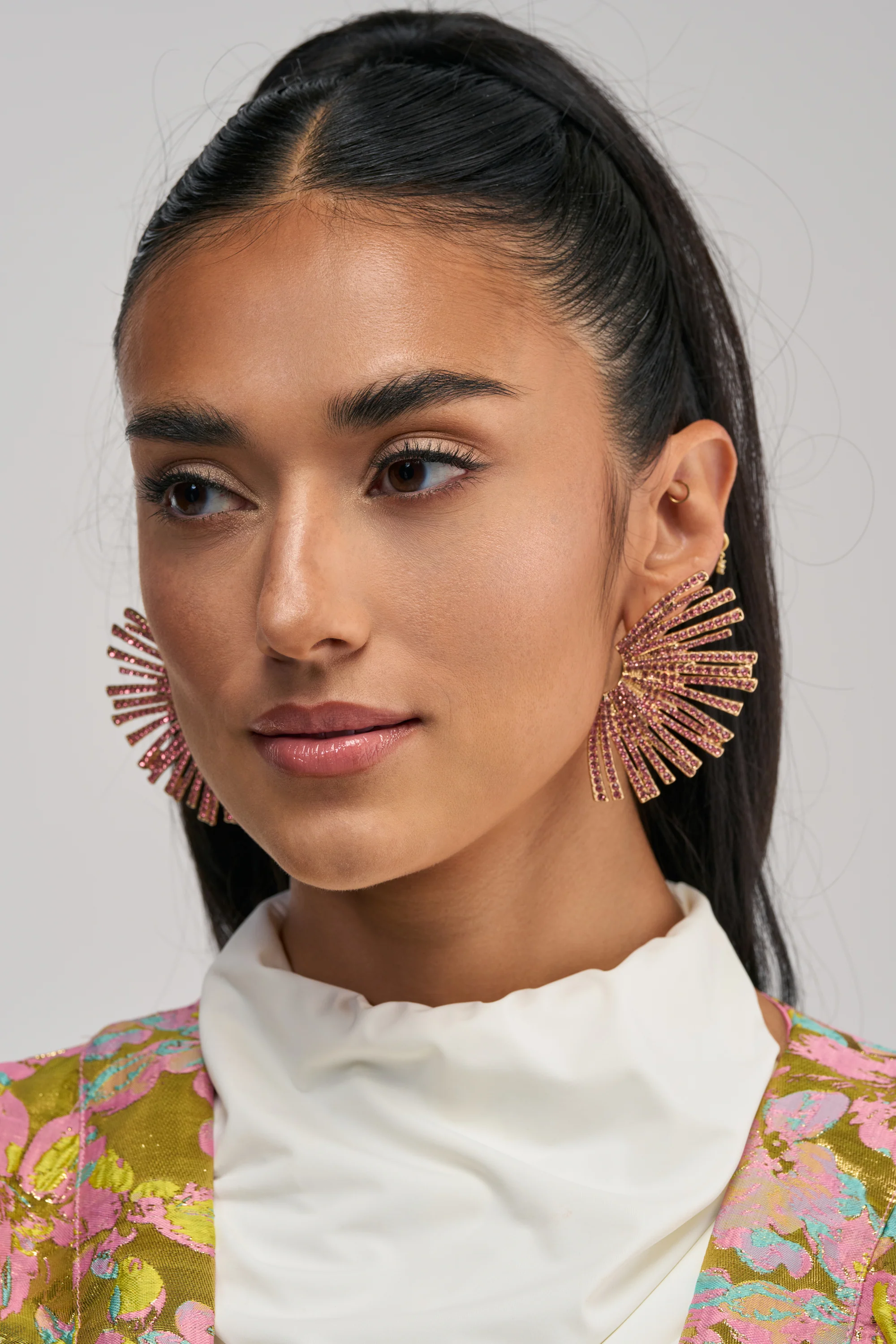 PRETTY & PAID SPARKLE EARRINGS IN PINK - Akira Wear