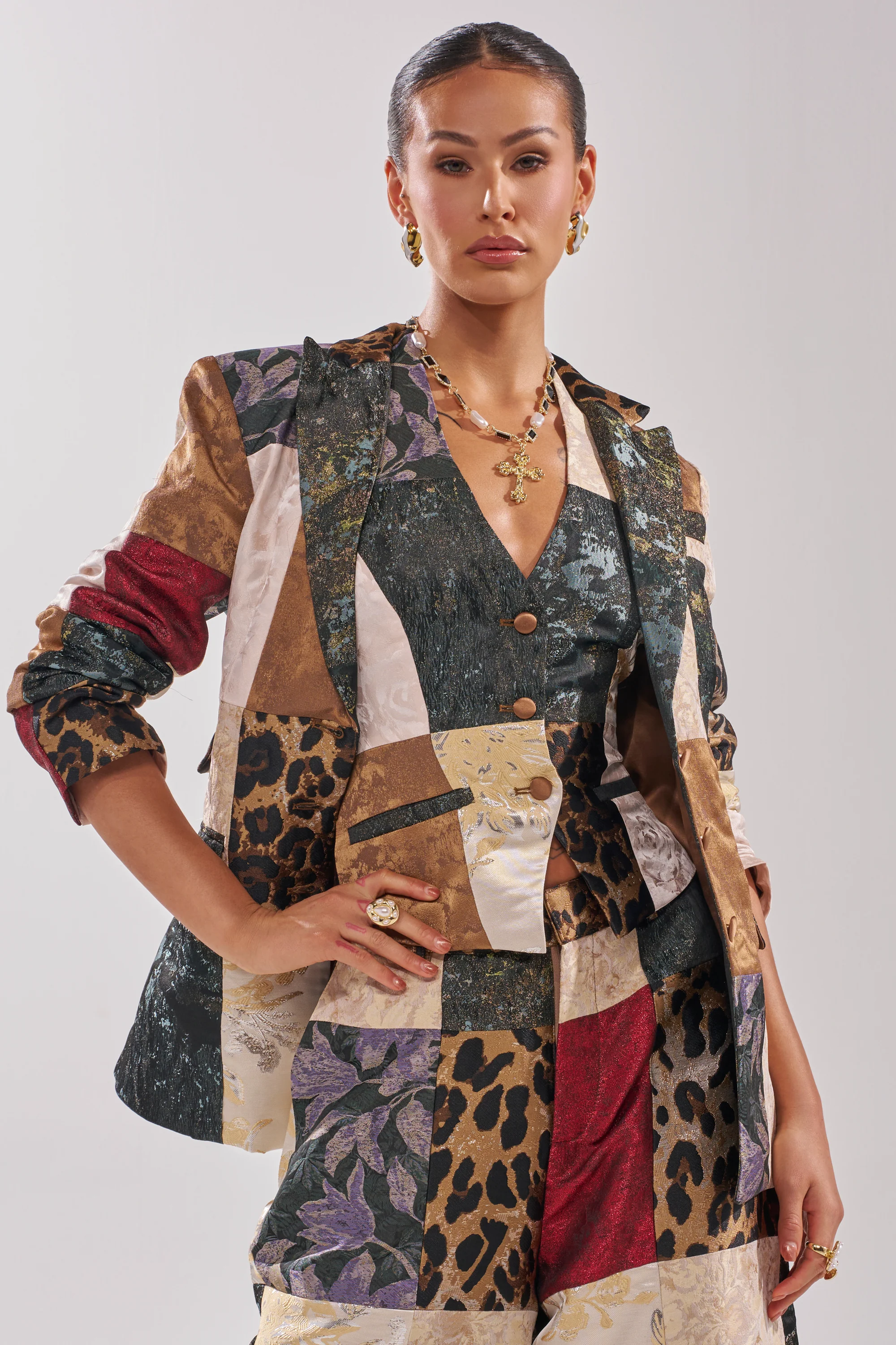 MADE YOU LOOK PATCHWORK BLAZER - Akira Wear