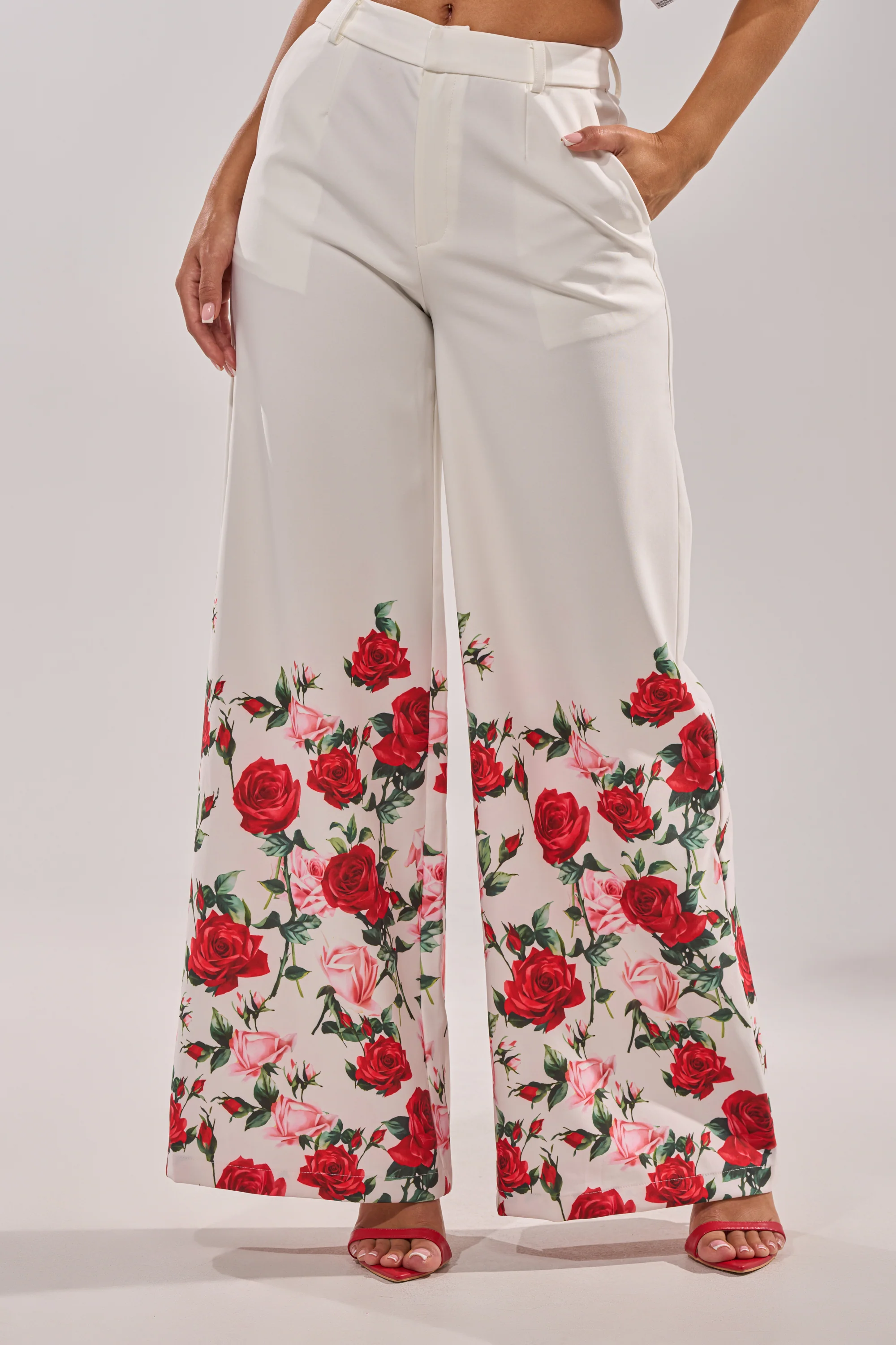 FULL BLOOM FLORAL TROUSER - Akira Wear