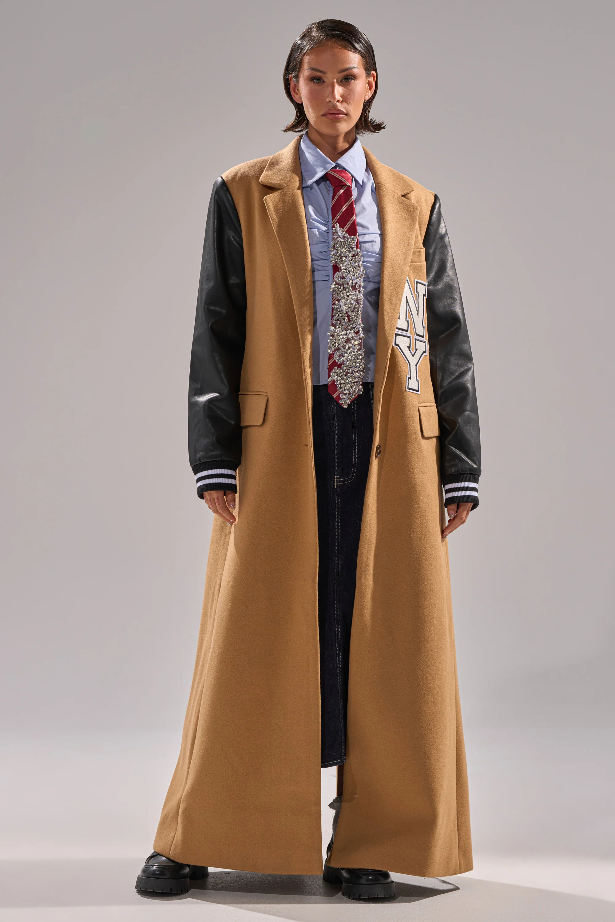 BRENTWOOD 2.0 VARSITY TRENCH - Akira Wear