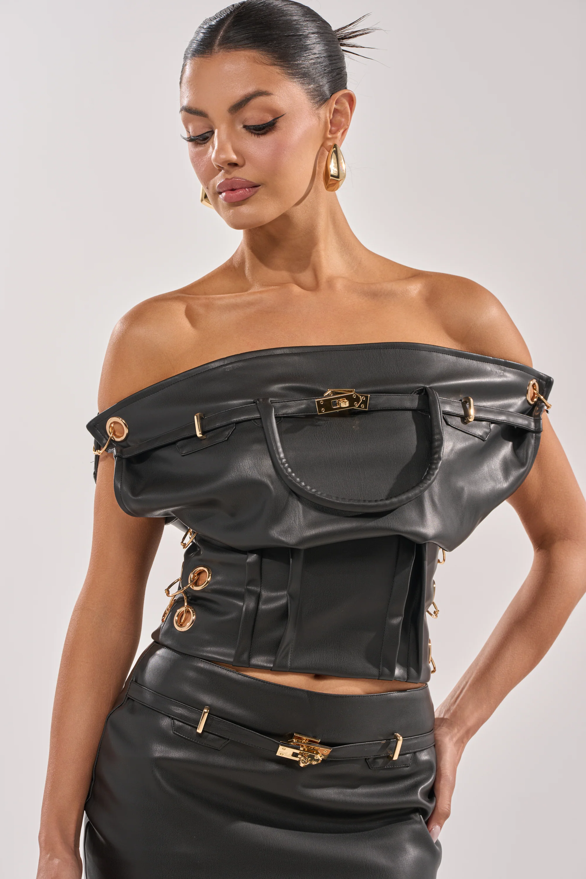 MONEY TALKS OFF THE SHOULDER TOP - Akira Wear
