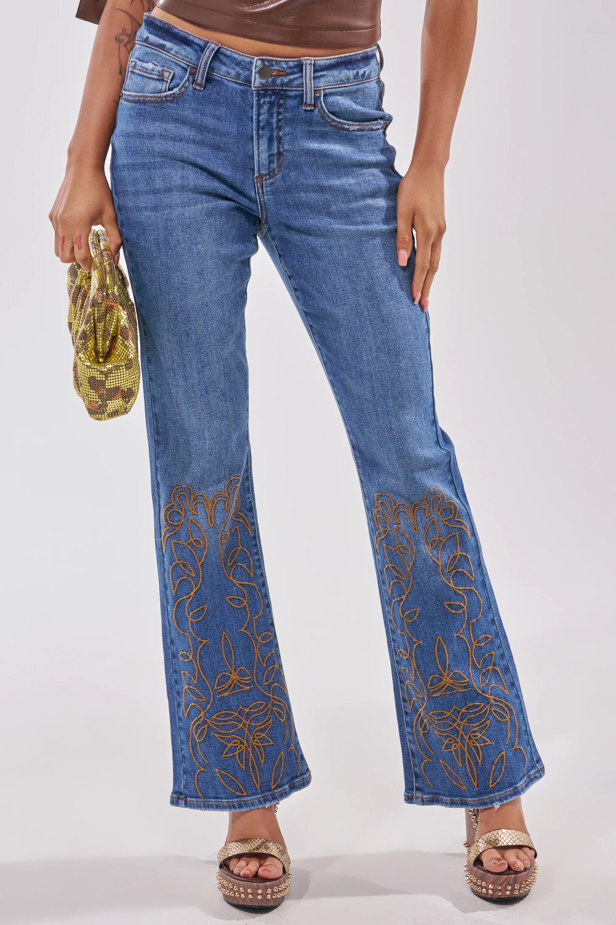RODEO BABE SKINNY FLARED DENIM - Akira Wear