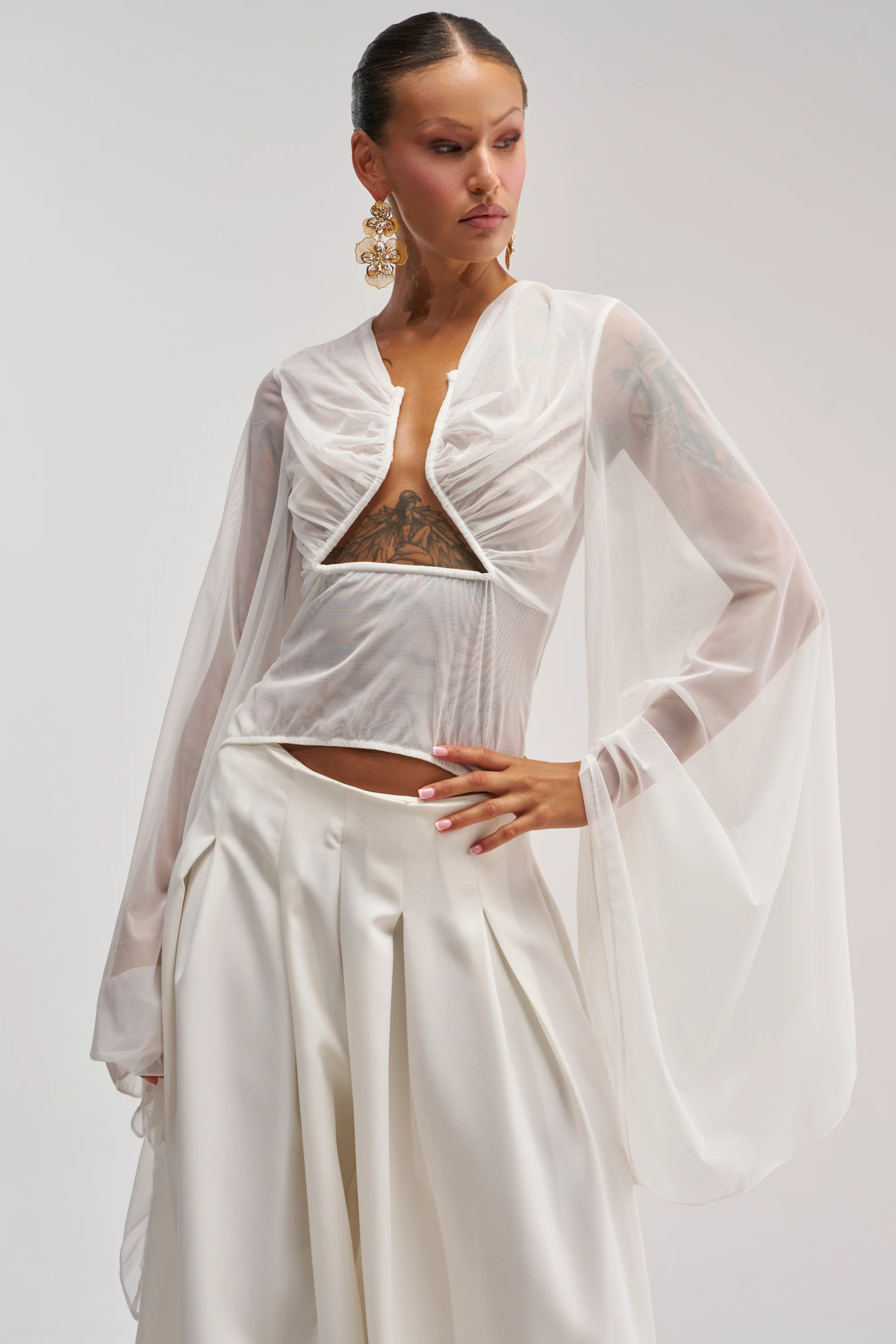 CELESTE CUTOUT DRAPE TOP IN WHITE - Akira Wear