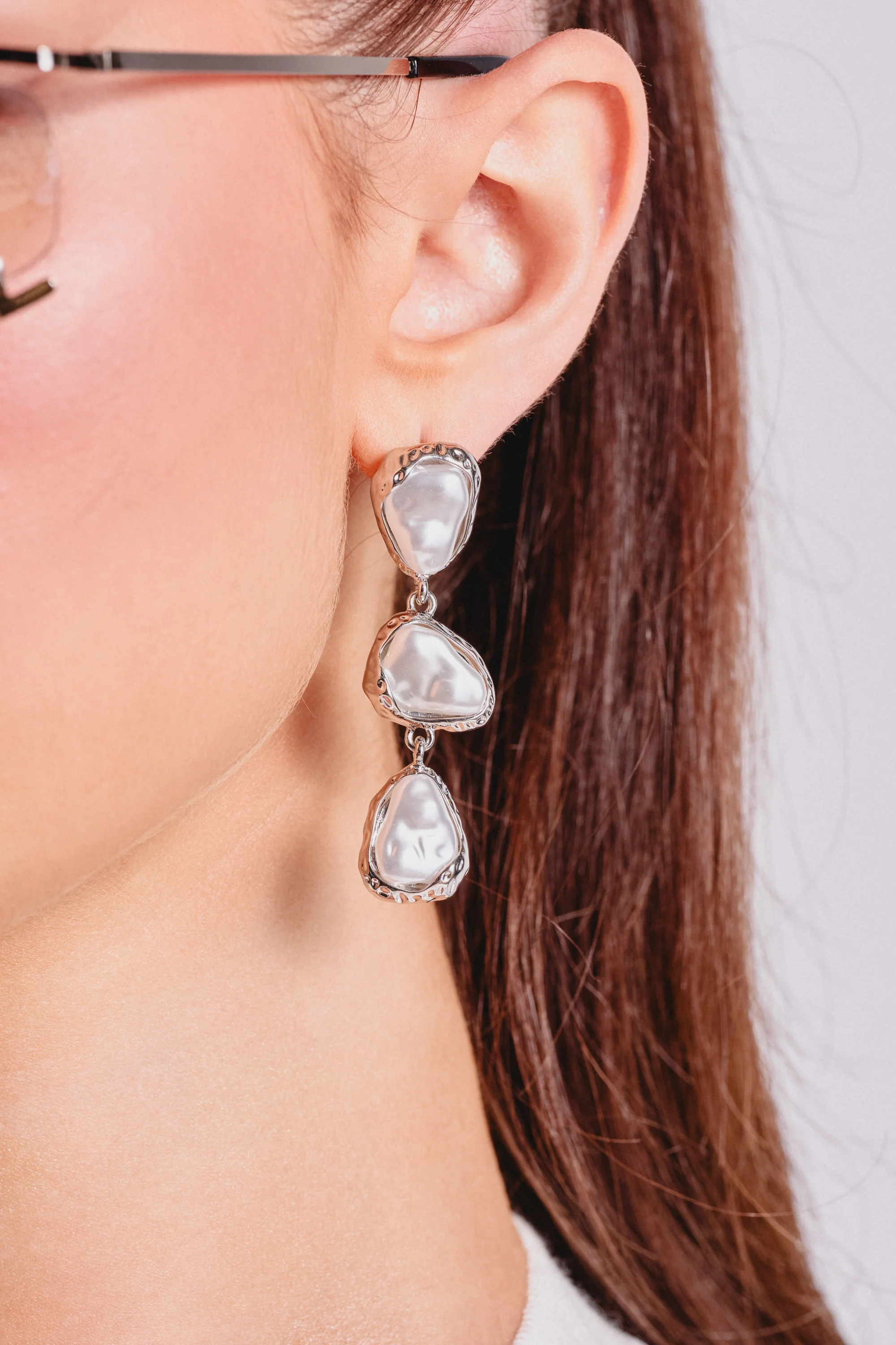 SUE EARRING - Akira Wear
