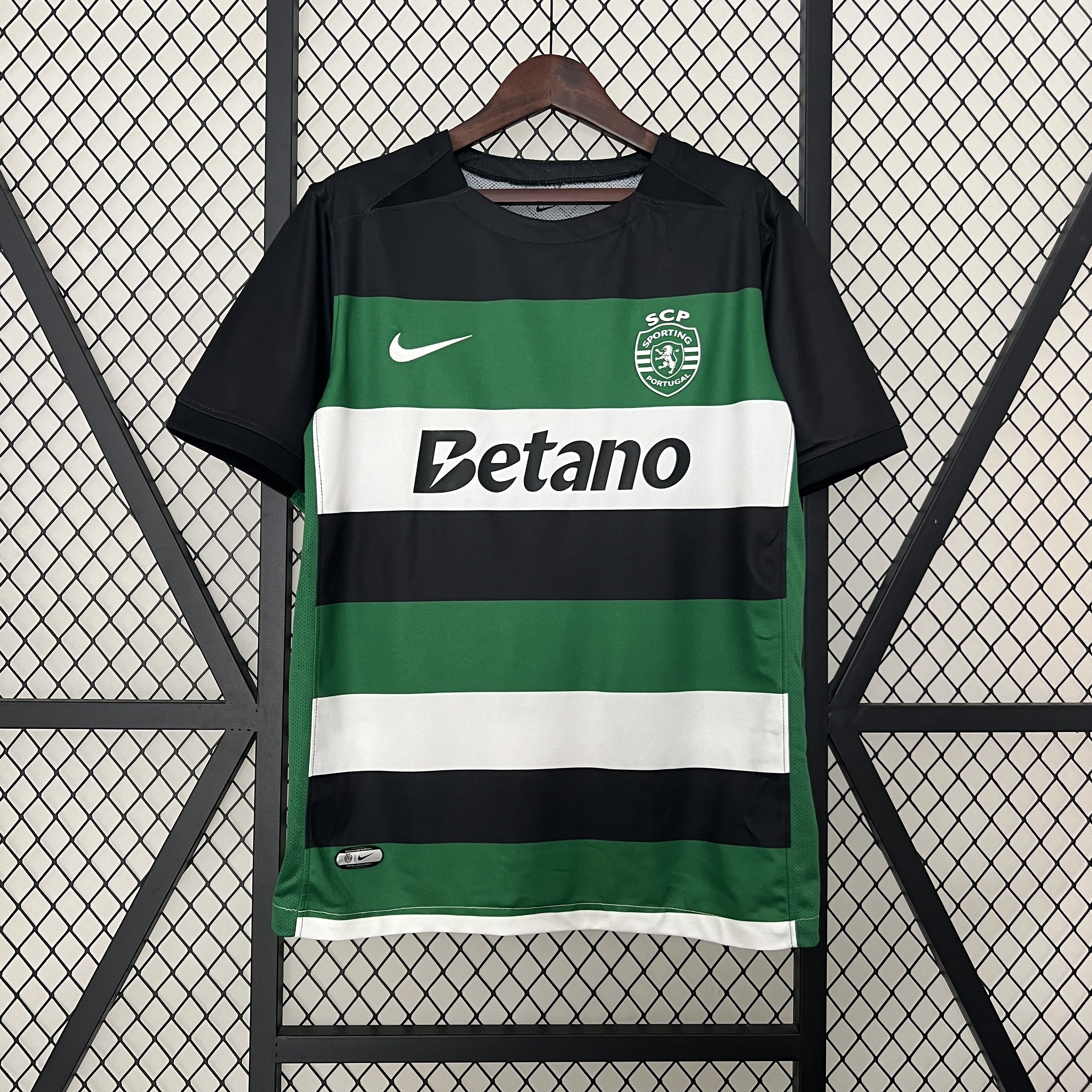 Sporting CP Soccer Jersey Home Custom Shirt 2024/25 - Jersey