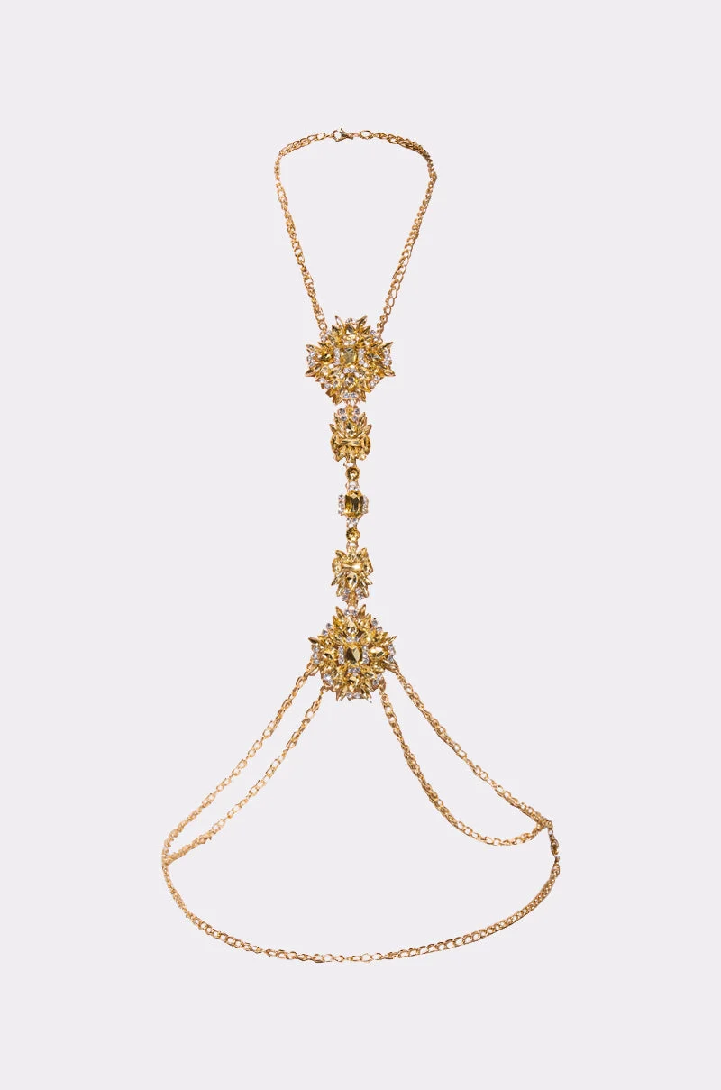 RIGHT IN BETWEEN BODY CHAIN - Akira Wear