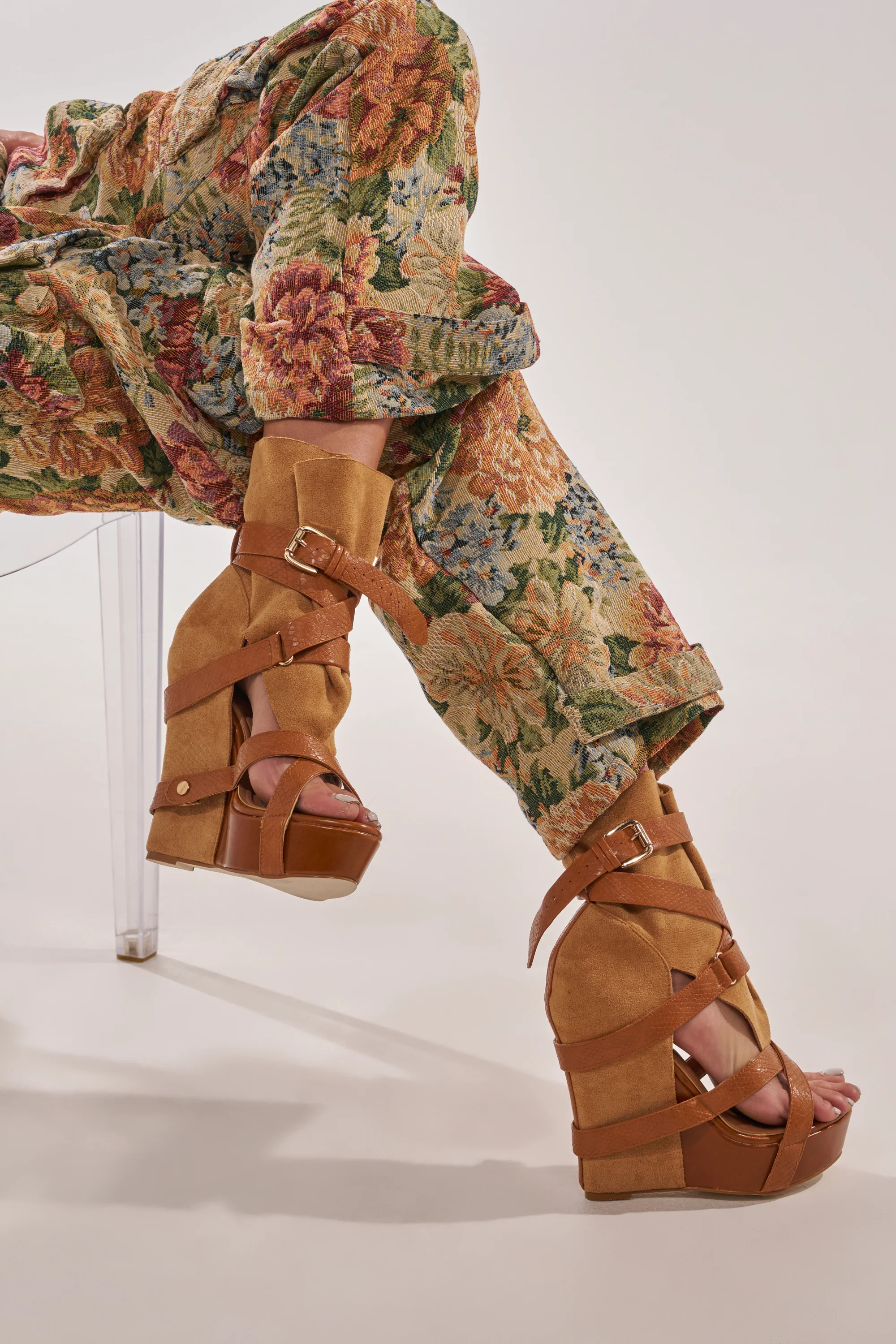 AZALEA WANG ROTHKO WEDGE SANDAL IN CAMEL - Akira Wear