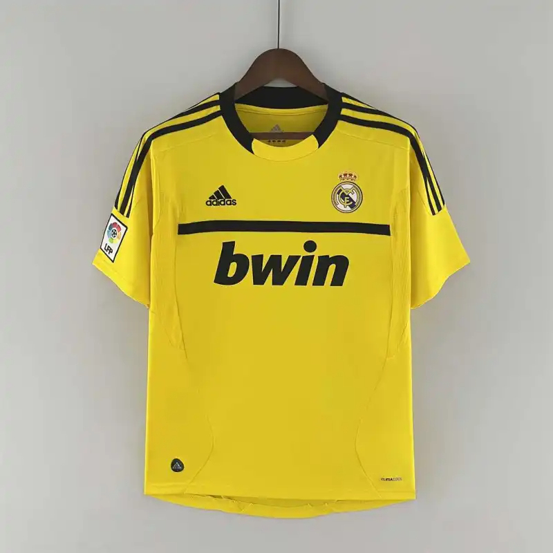 Real Madrid Retro Jersey Away Goalkeeper Yellow Soccer Custom Shirt 2011/12 - Jersey