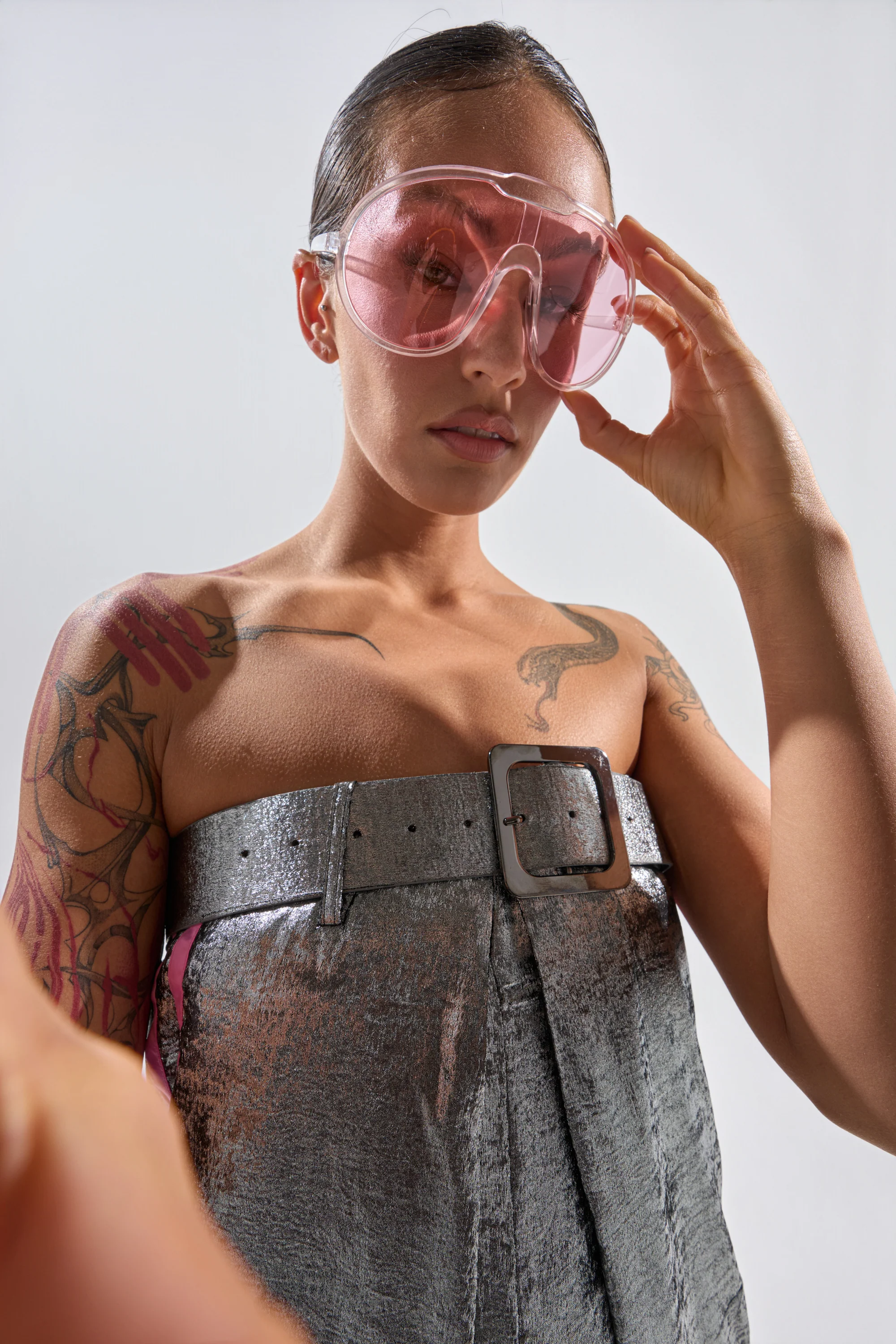 PINK VISION SUNGLASSES - Akira Wear