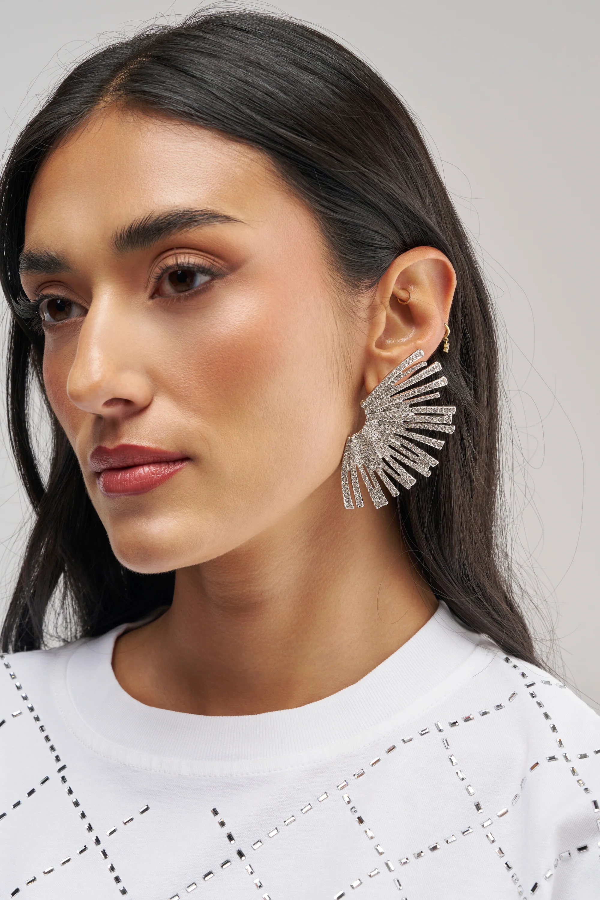 CRYSTAL STARBURST EARRINGS IN CLEAR - Akira Wear